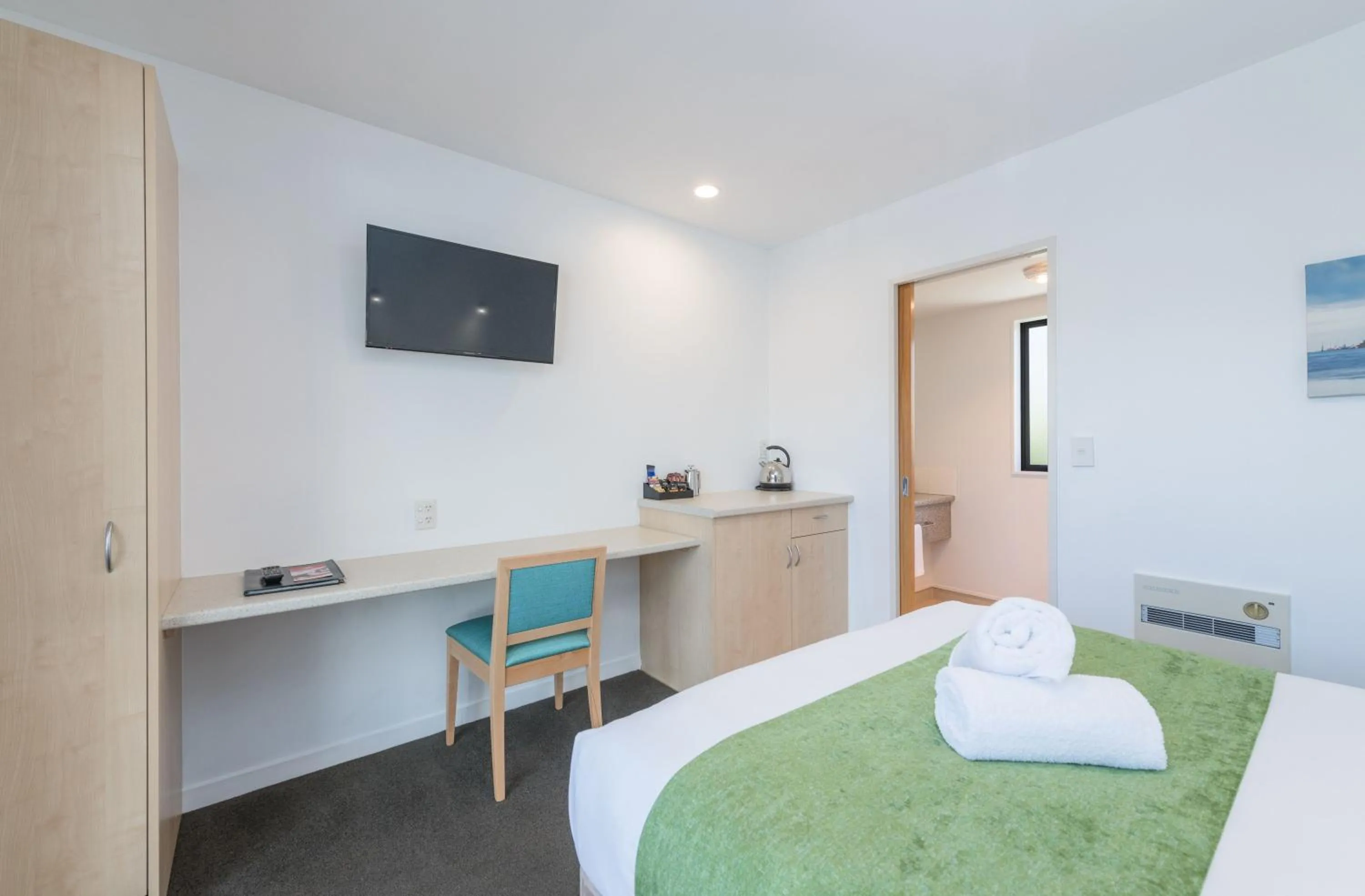 TV and multimedia, Bed in Bella Vista Nelson