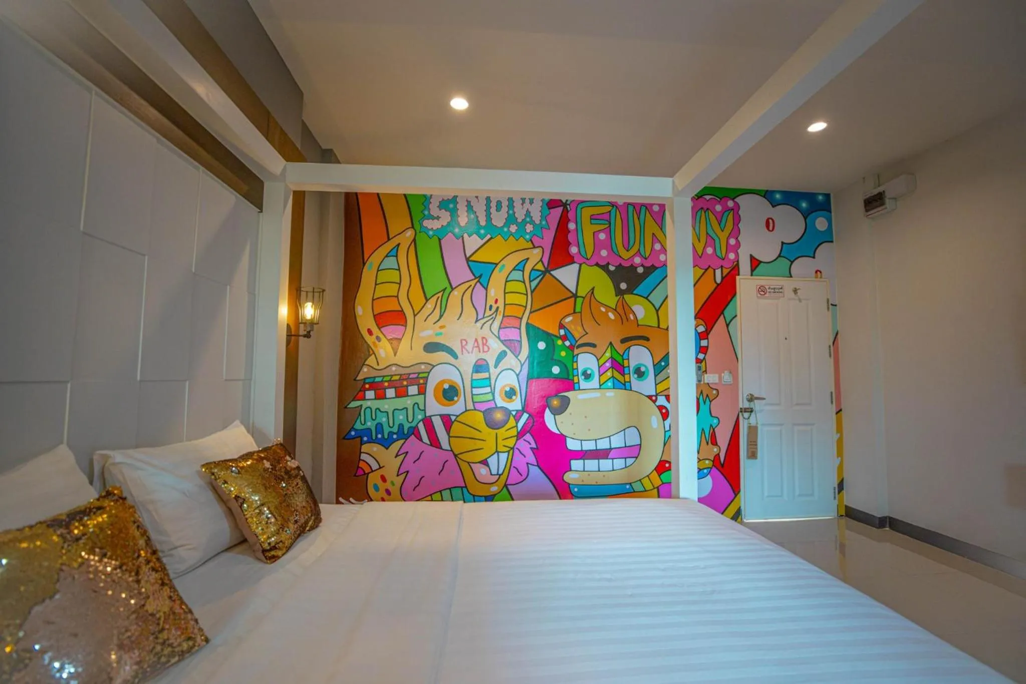 Bedroom, Bed in Smart Hotel