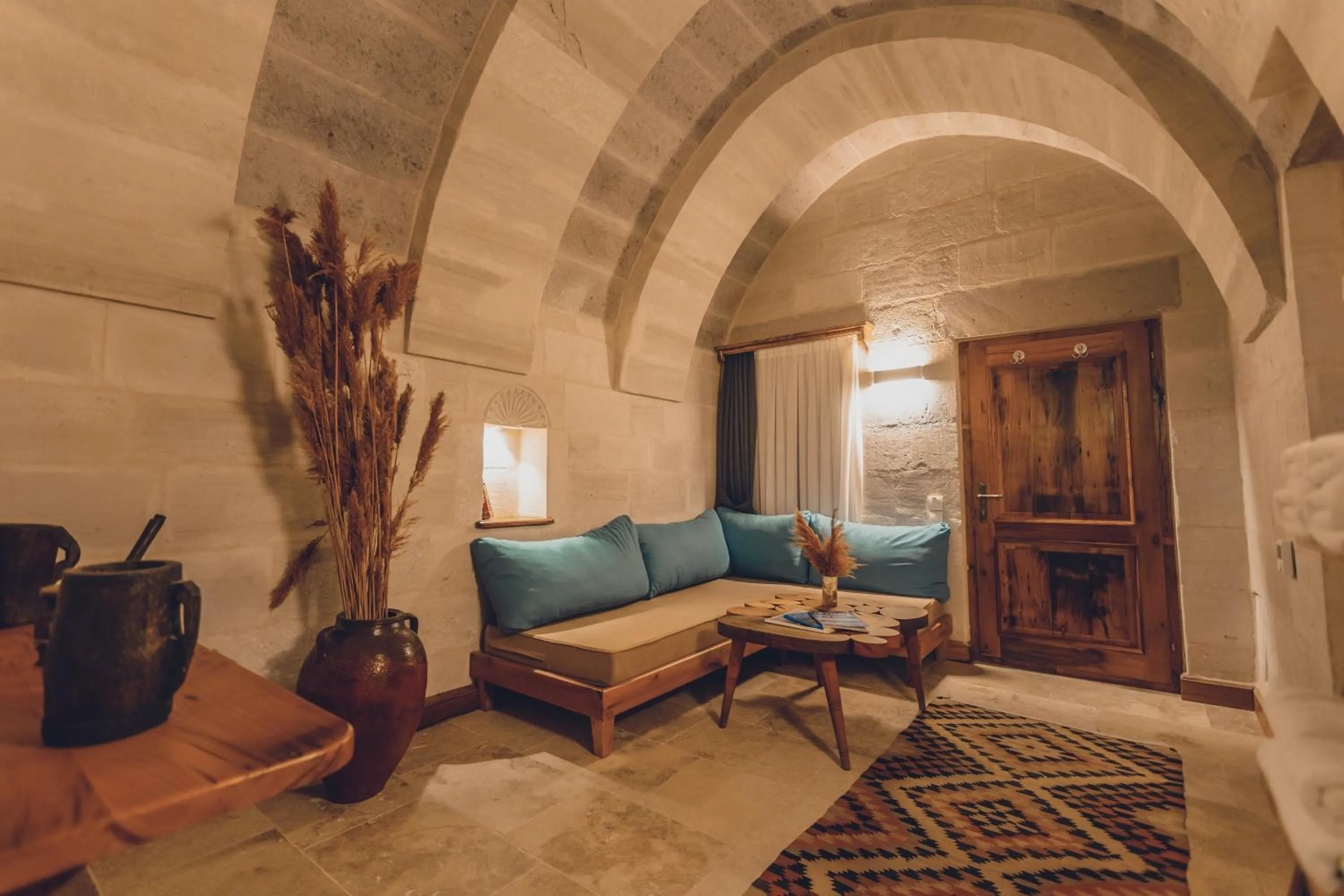 Seating area in La maison de Şişik