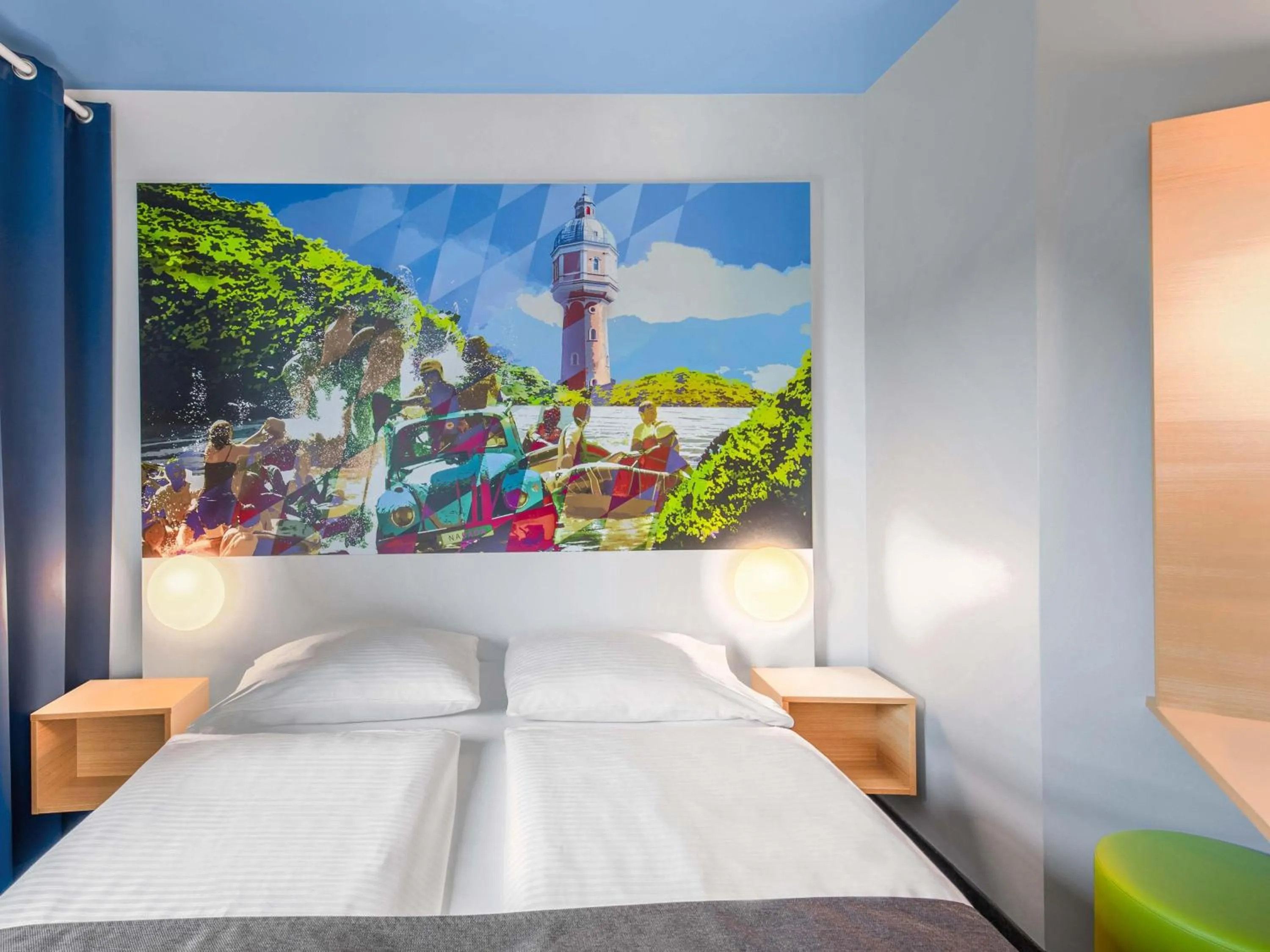 Photo of the whole room, Bed in B&B Hotel Neu-Ulm