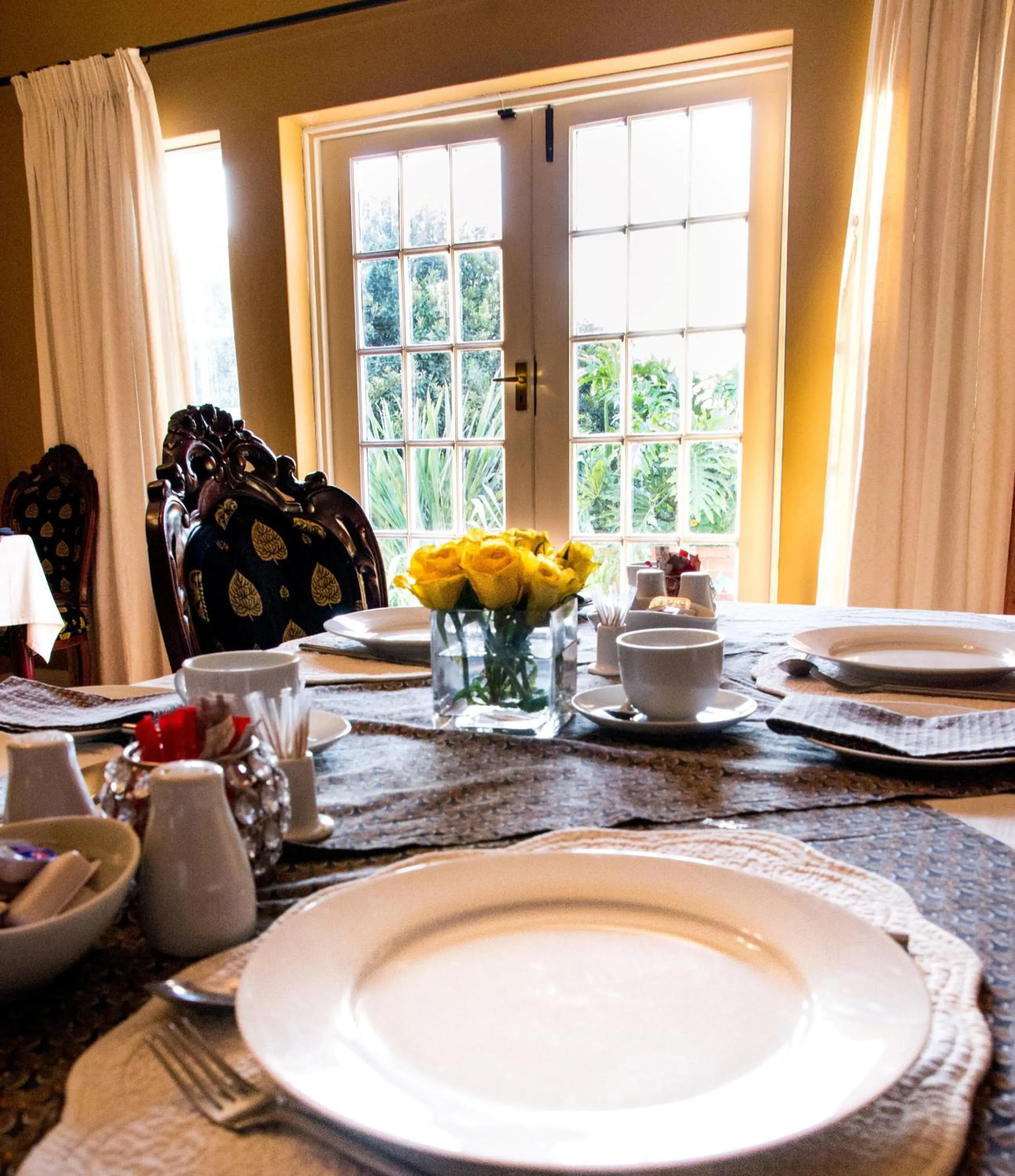 Dining area in Arum Place Guest House