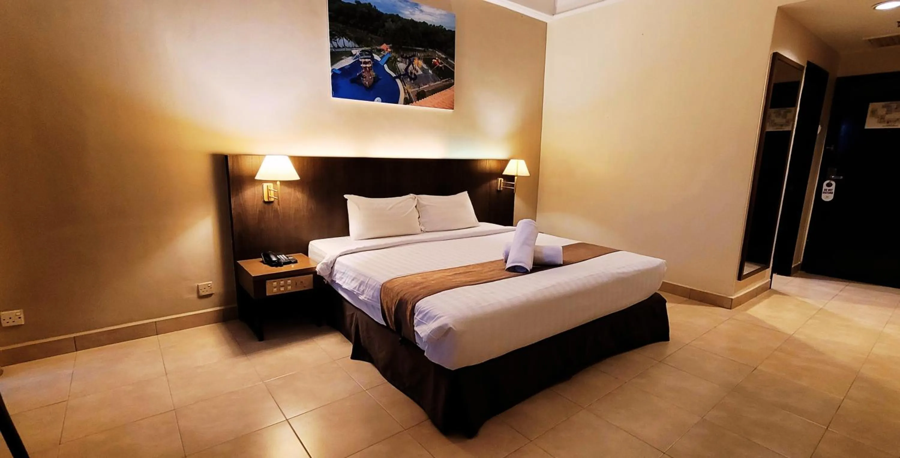 Bed in Amverton Heritage Resort