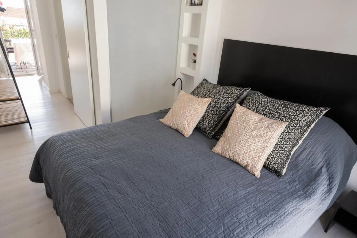 Bed in Tings Lisbon