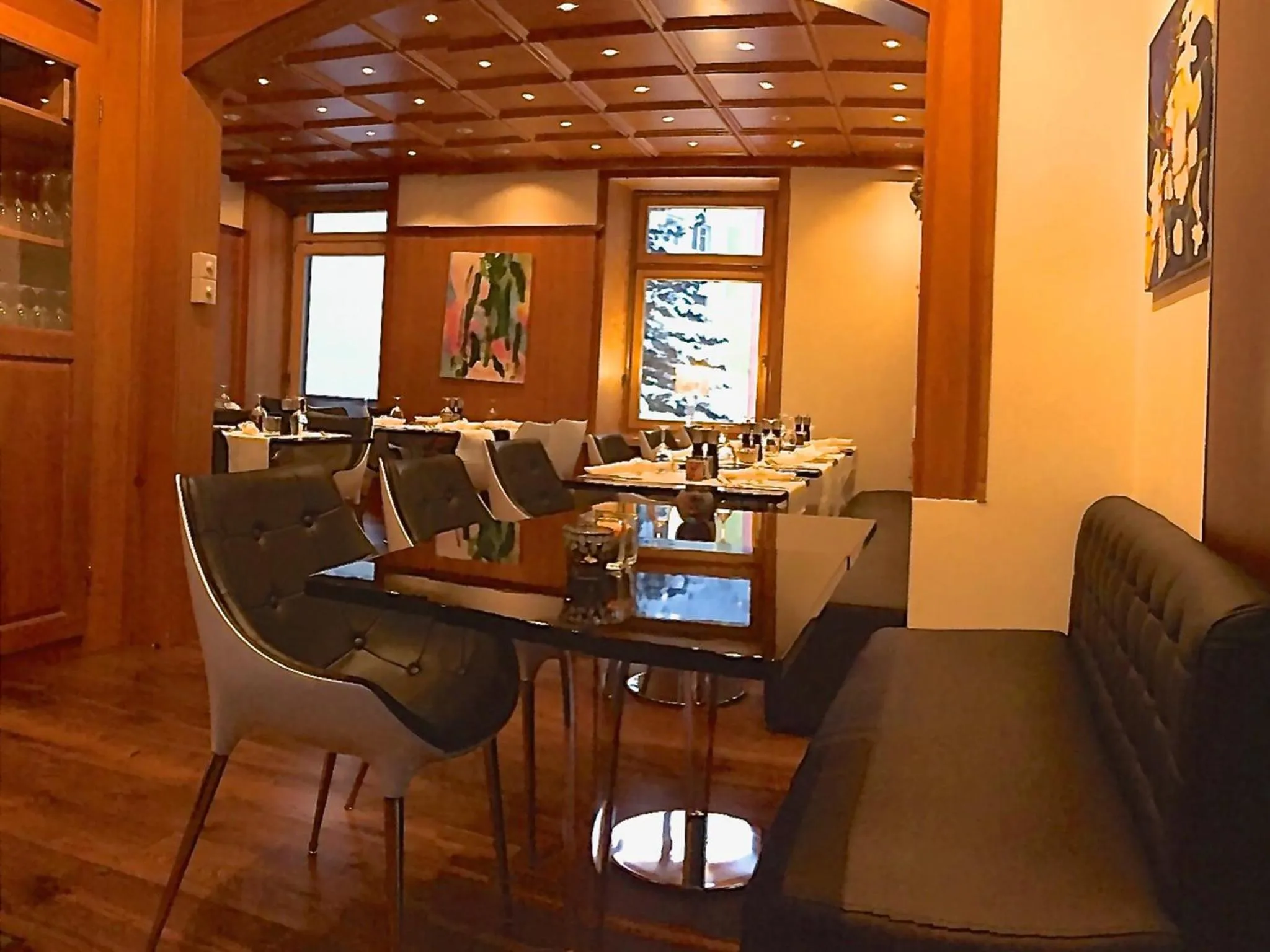 Restaurant/places to eat in arthausHOTEL