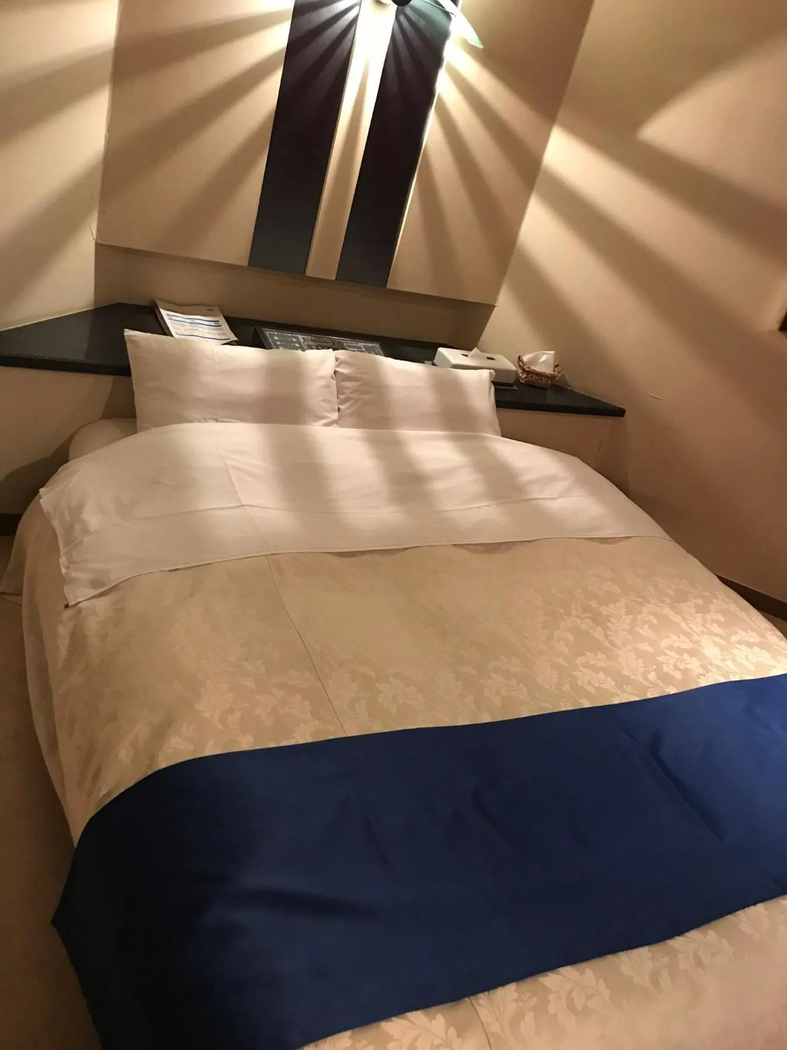 Bed in Hotel Tiffany (Adult Only)