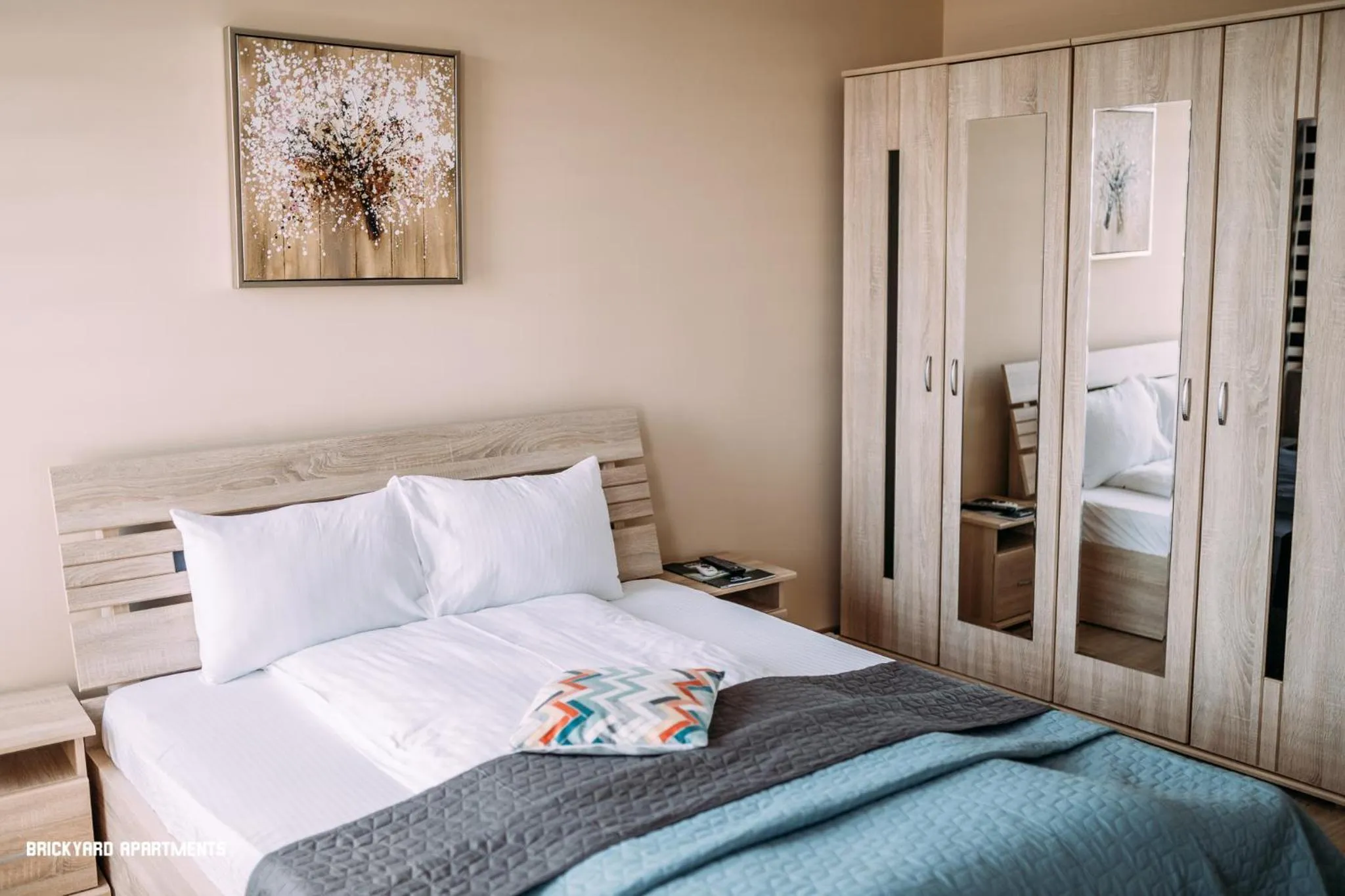 Bed in Brickyard Apartments Cluj