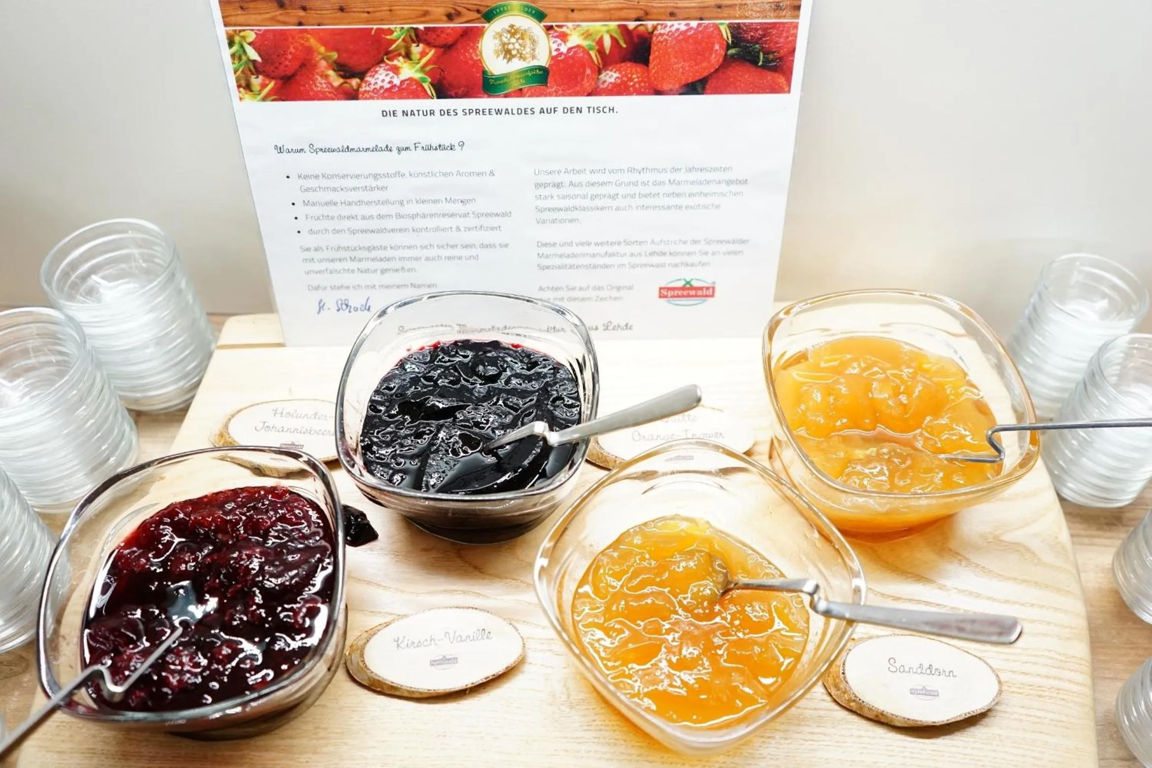 Buffet breakfast in Radduscher Hafen