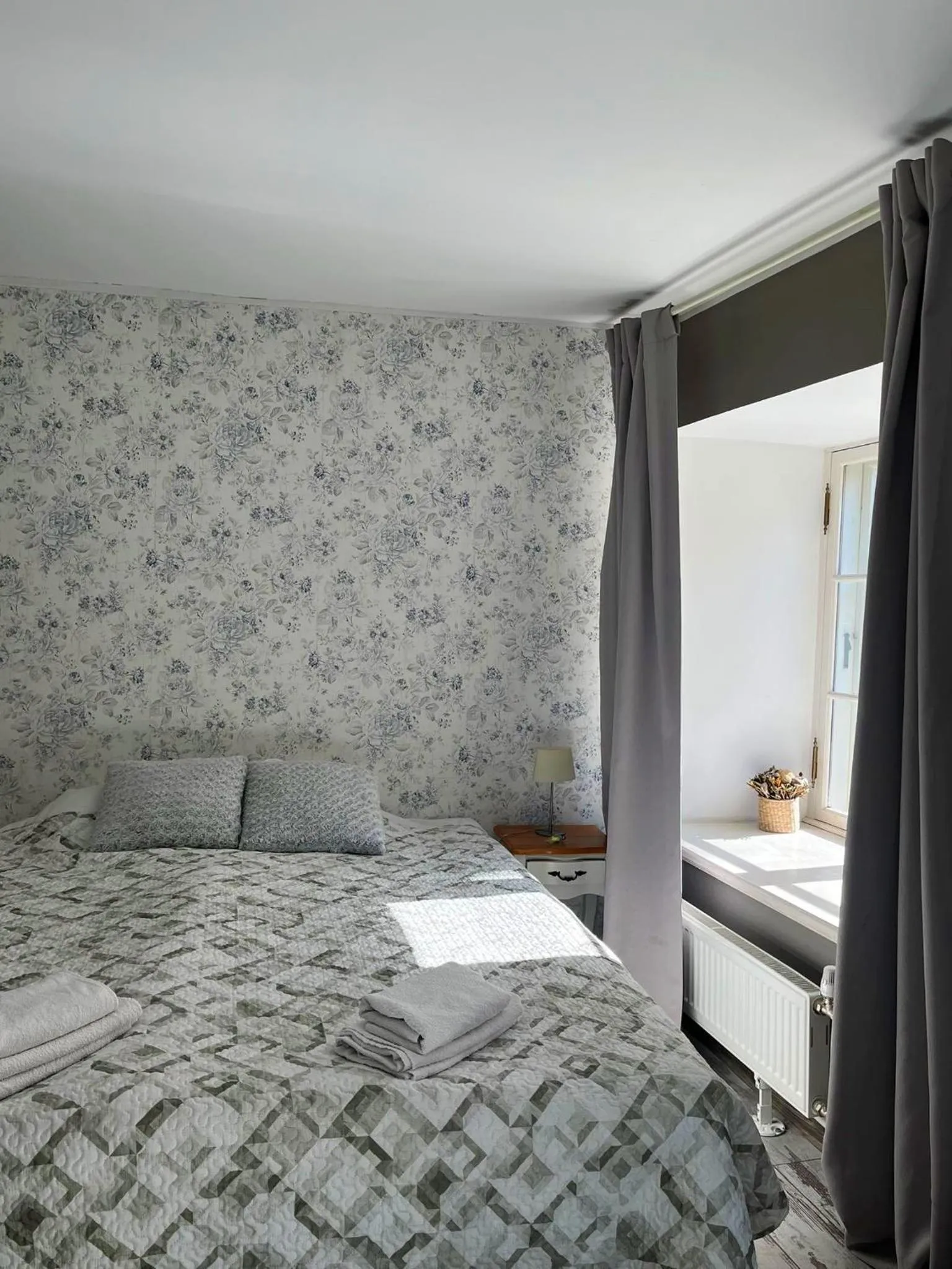 Bed in Godart Rooms Guesthouse