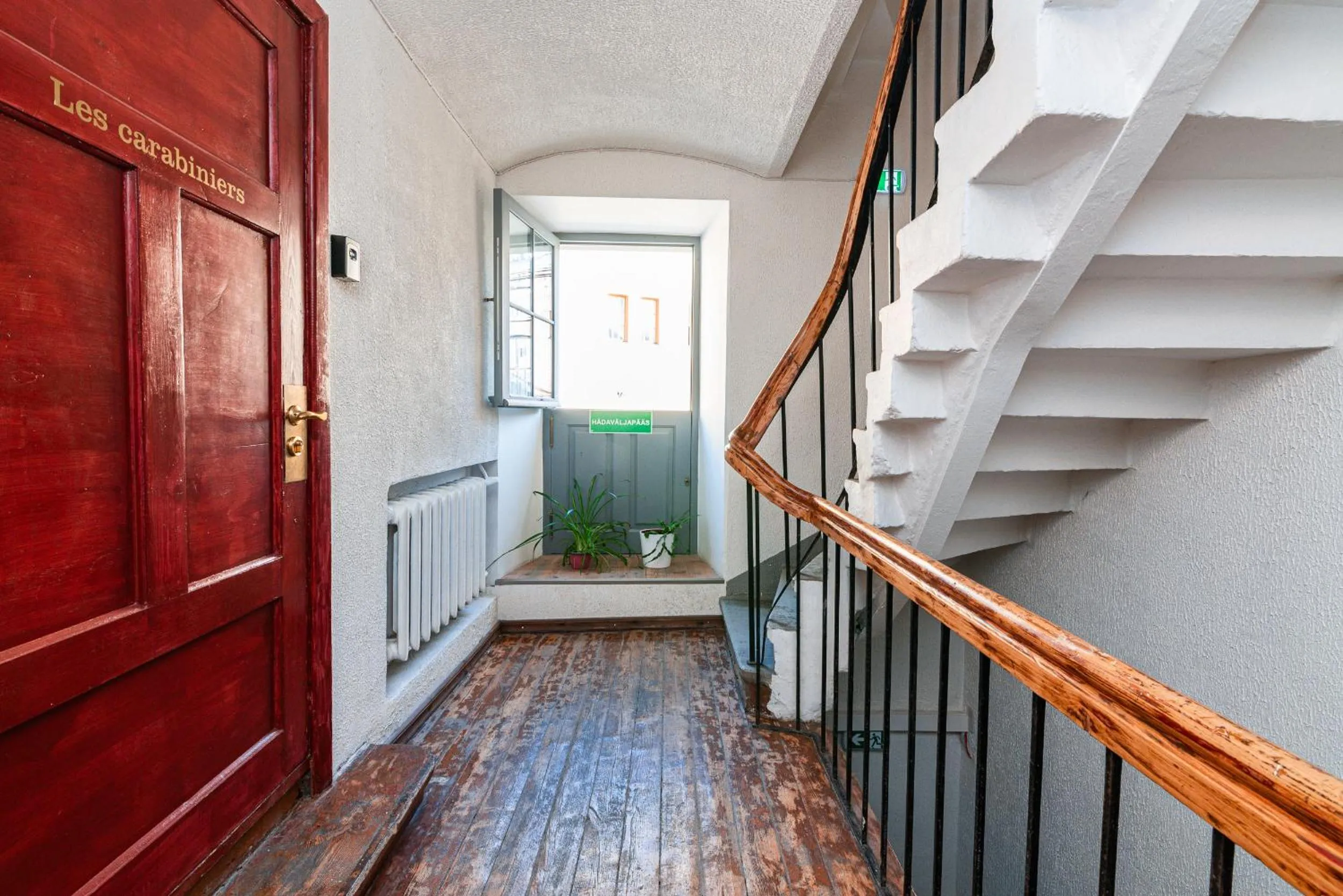 Godart Rooms Guesthouse