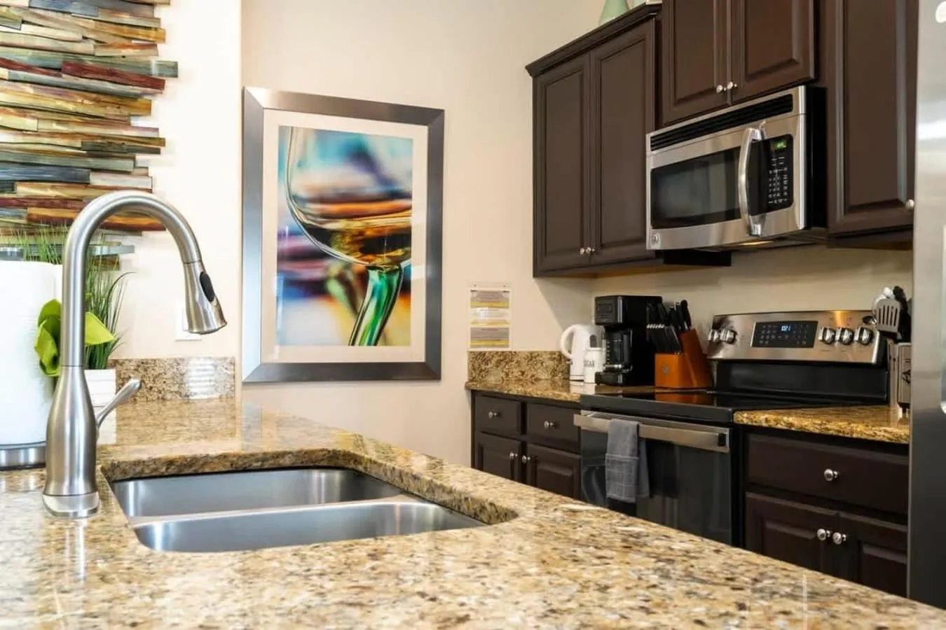 Five Bedrooms TownHome with Pool 4849