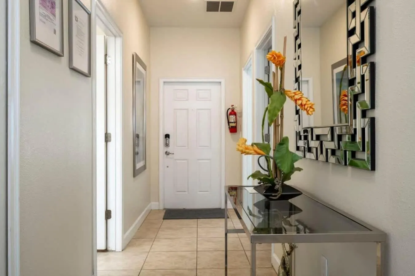 Five Bedrooms TownHome with Pool 4849