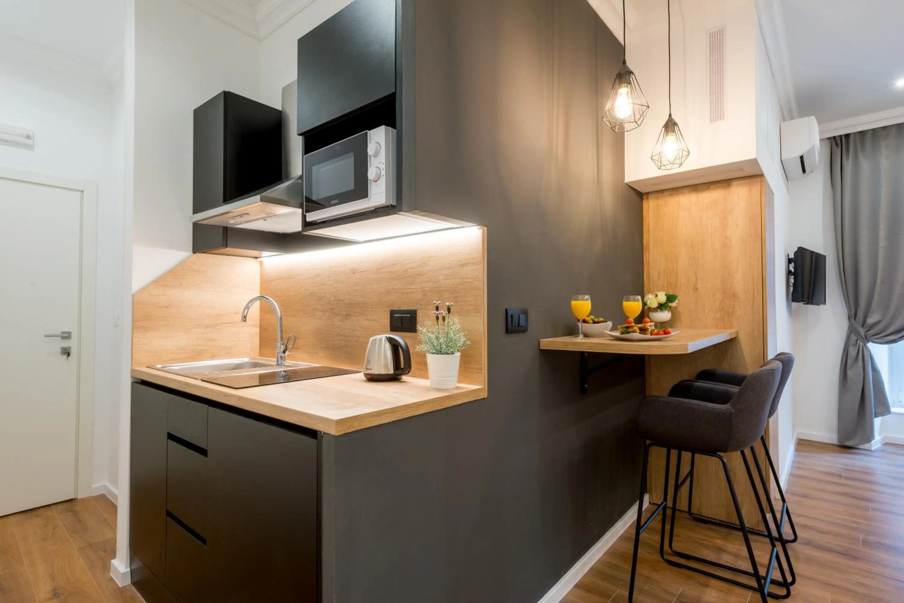 Dining area in Scalini Palace