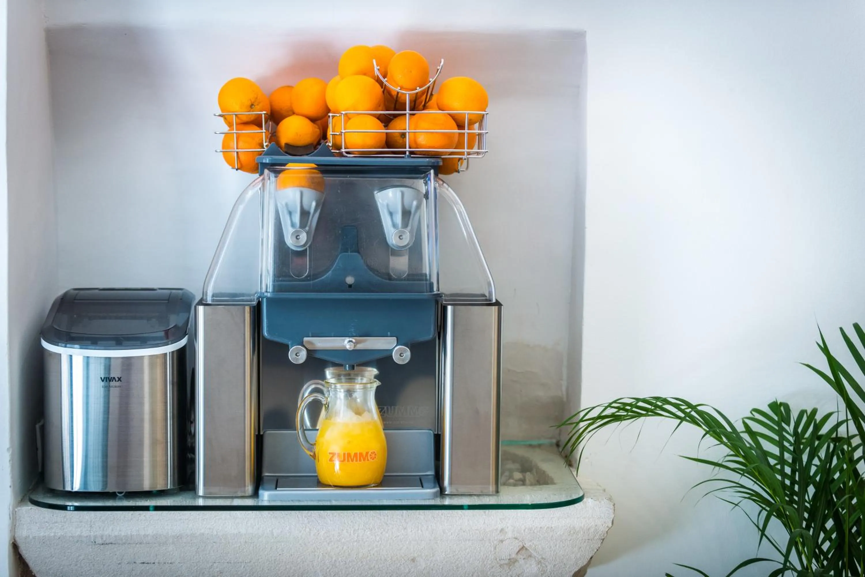 Italian breakfast in Scalini Palace