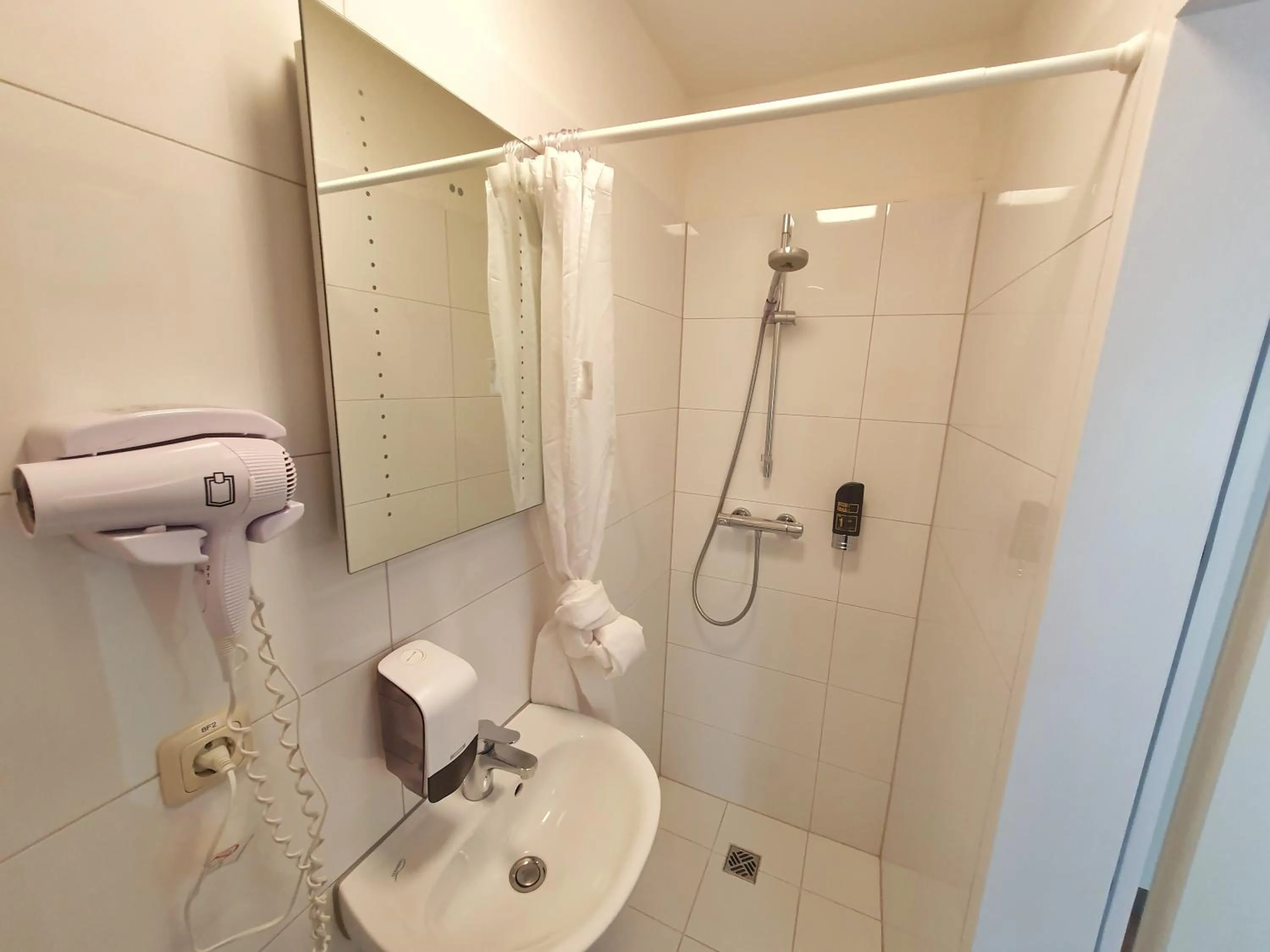 Shower in Aparthotel Jonas