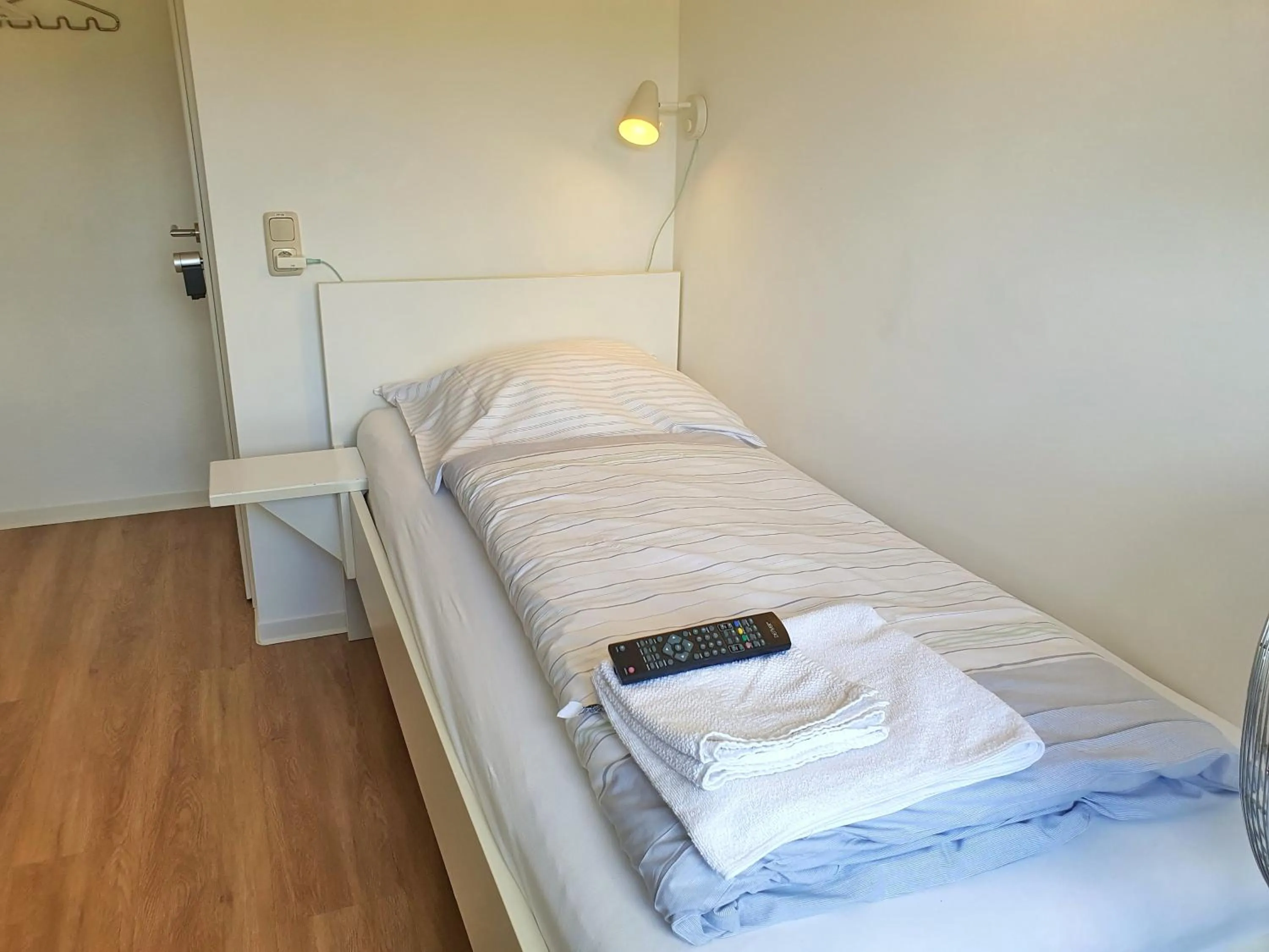 Bed in Aparthotel Jonas