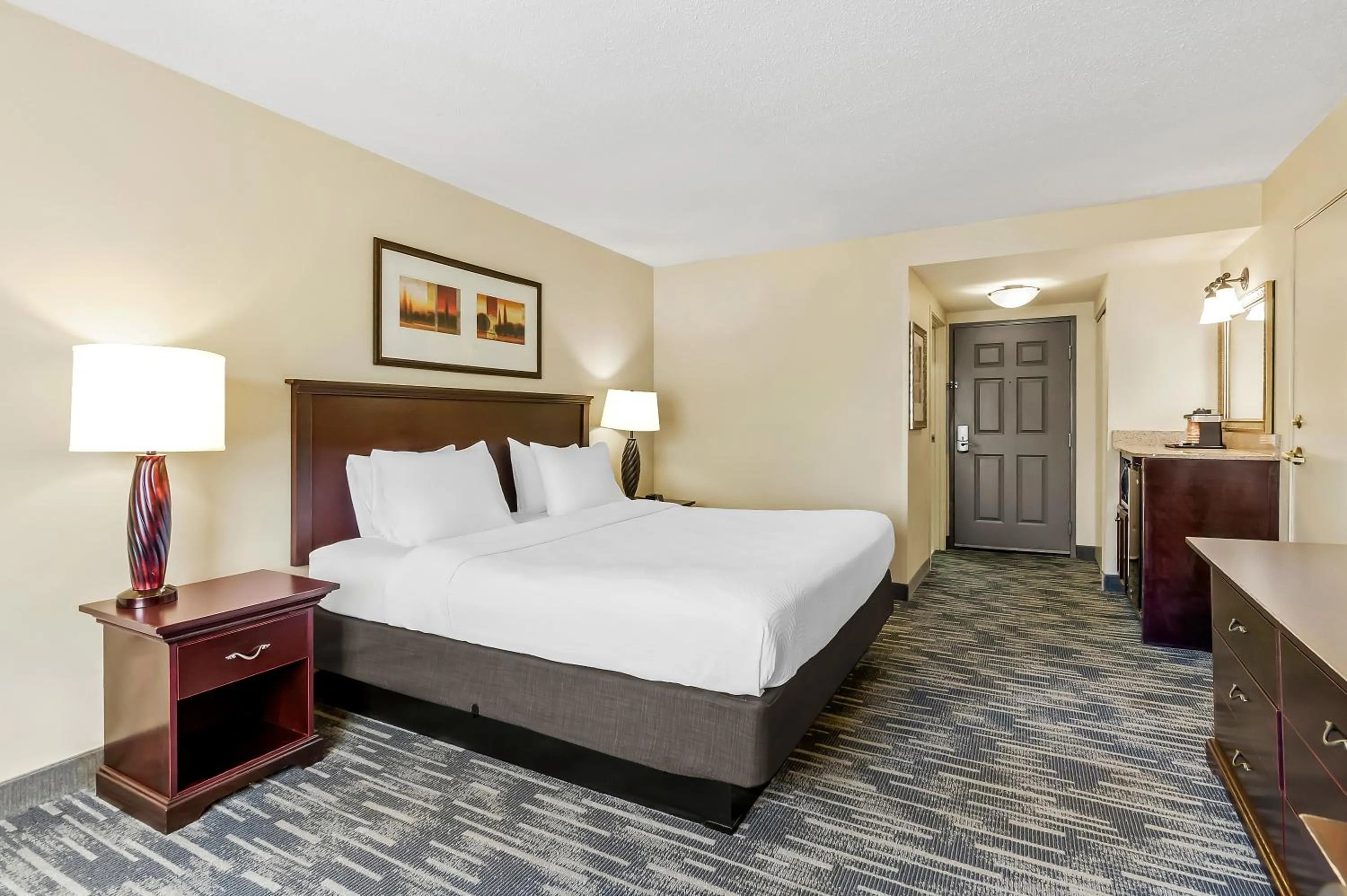 Bedroom, Bed in Country Inn & Suites by Radisson, Princeton, WV