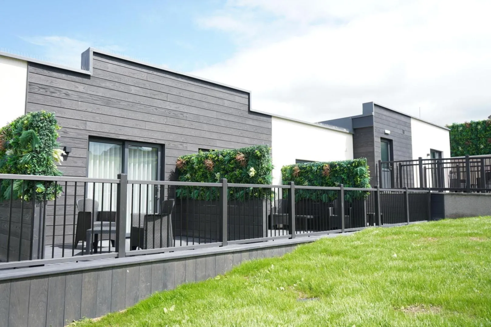 The Knowes Hotel & Restaurant