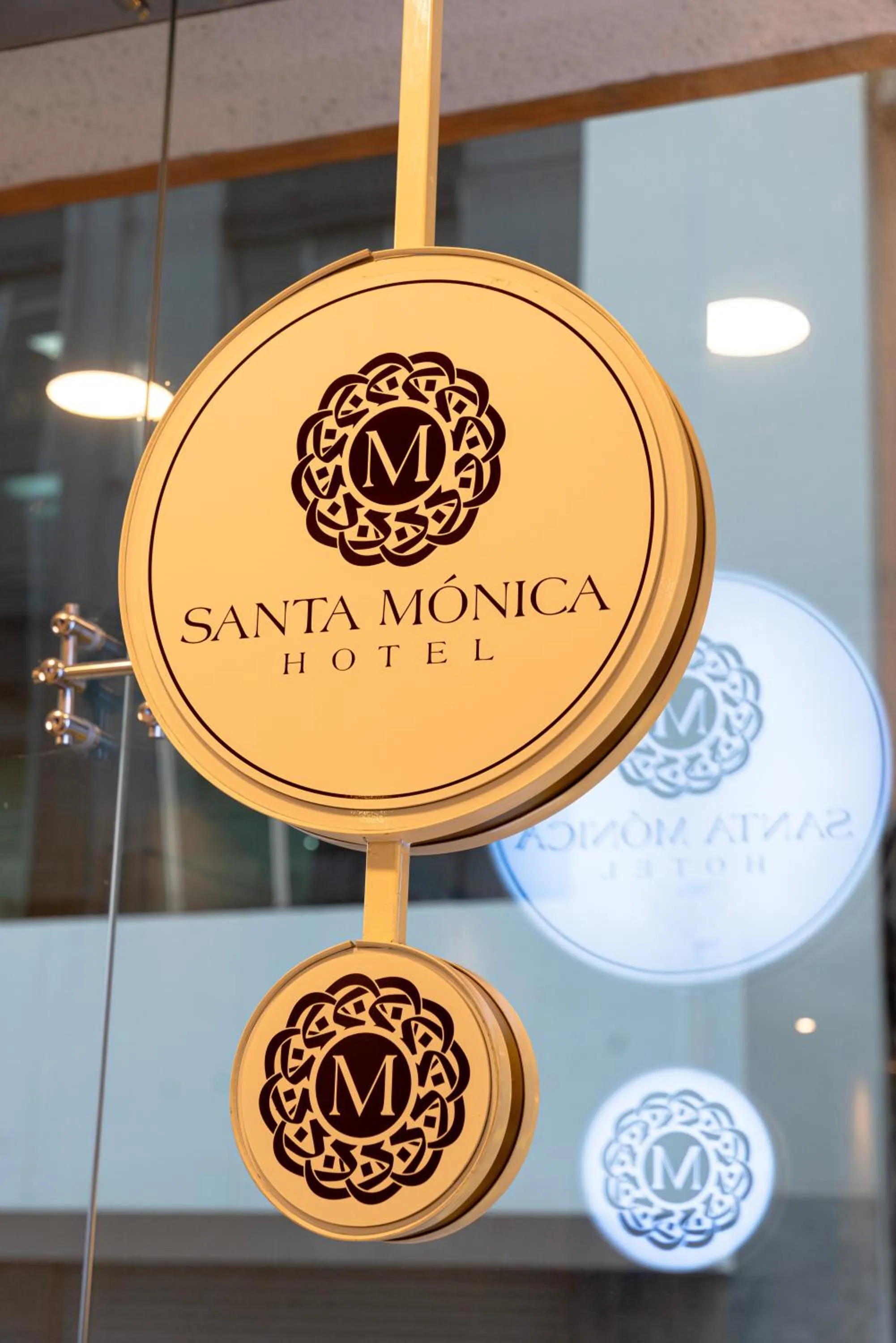 Property logo or sign in Hotel Santa Monica