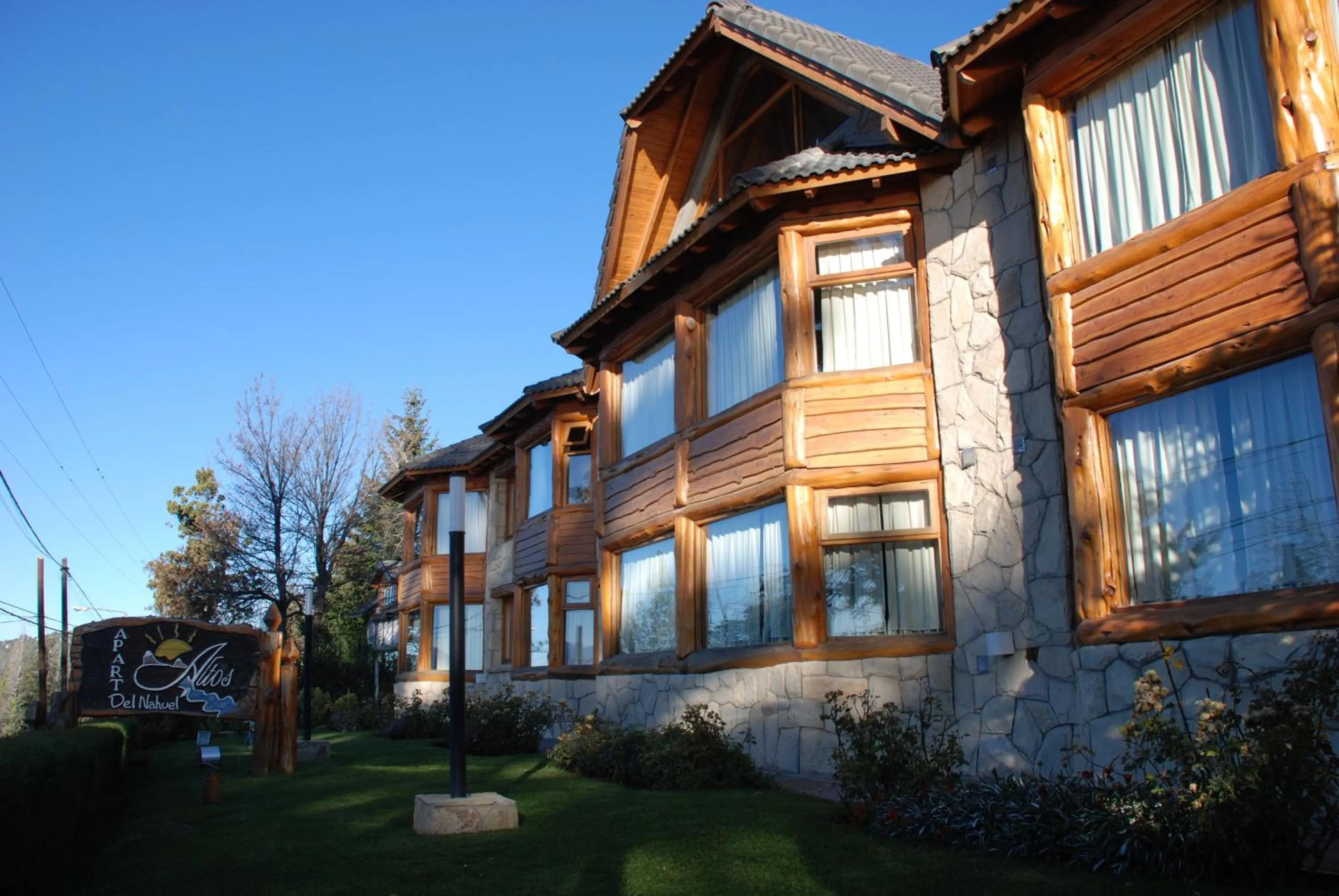 Facade/entrance in Apart Altos Del Nahuel