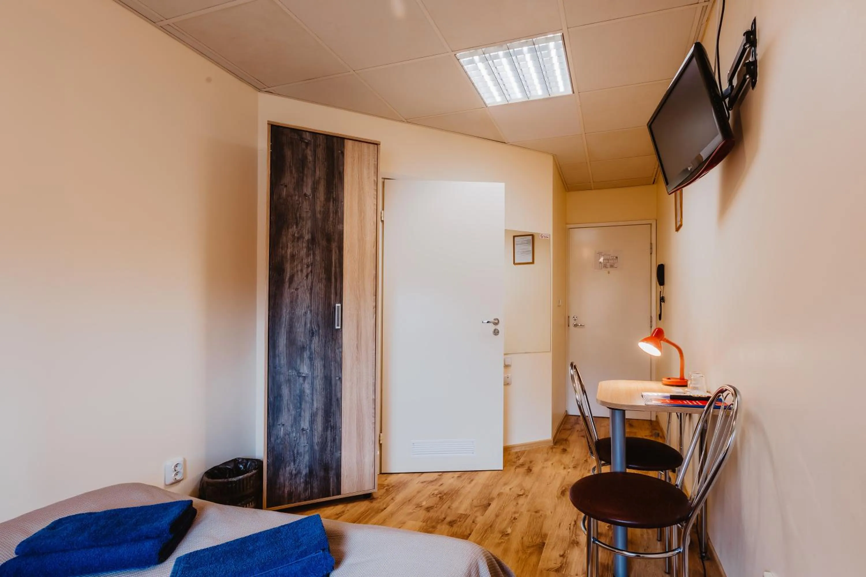 Photo of the whole room, Bed in Aleksandri Hotel