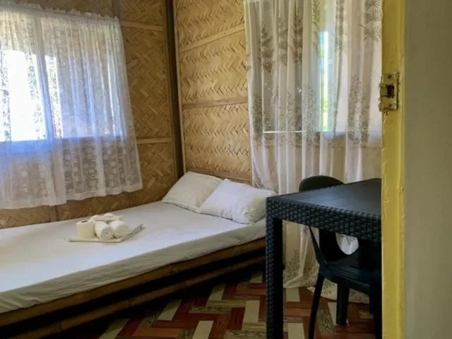 Bed in Old Parola Seaside Inn