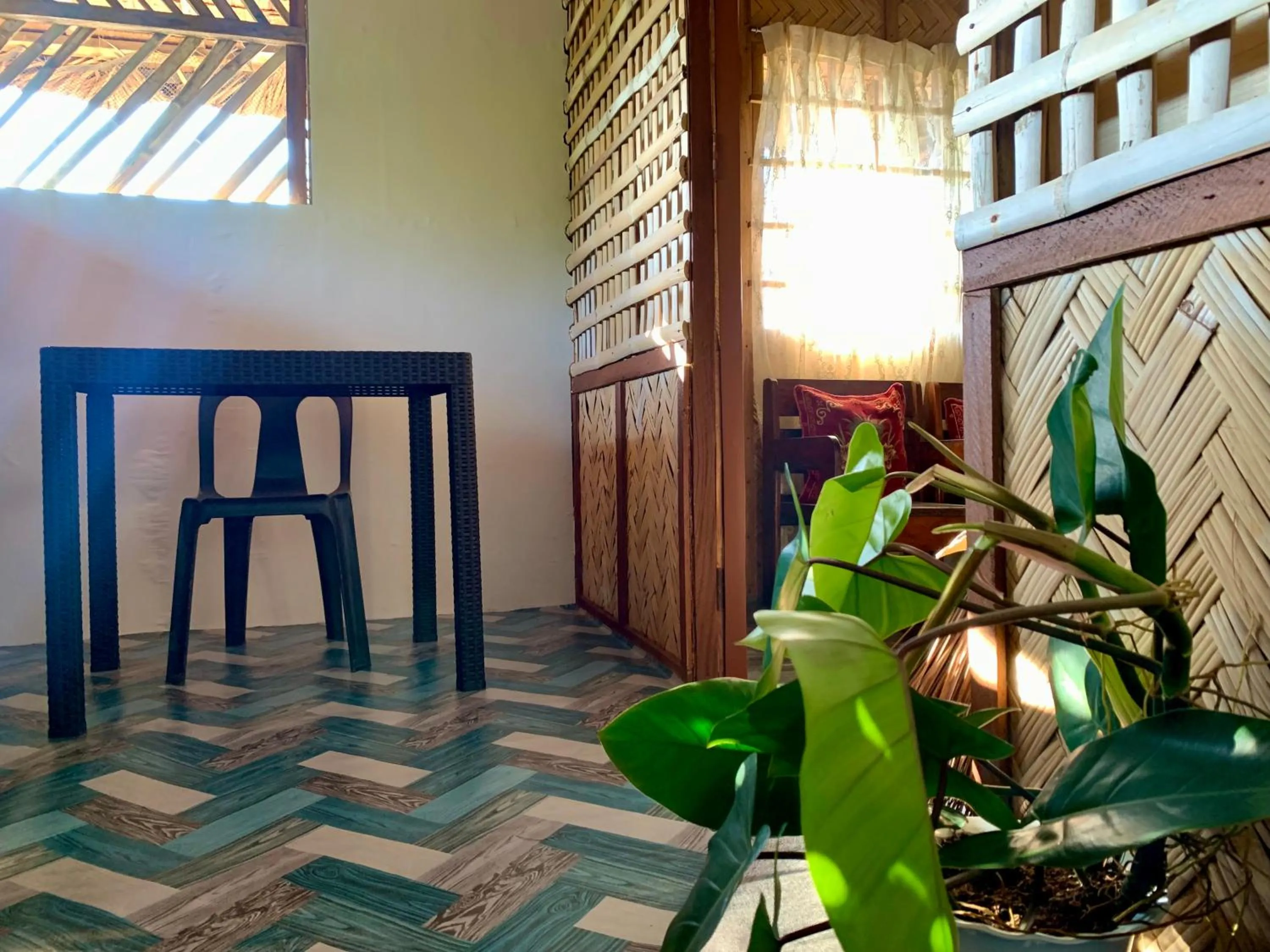 Old Parola Seaside Inn