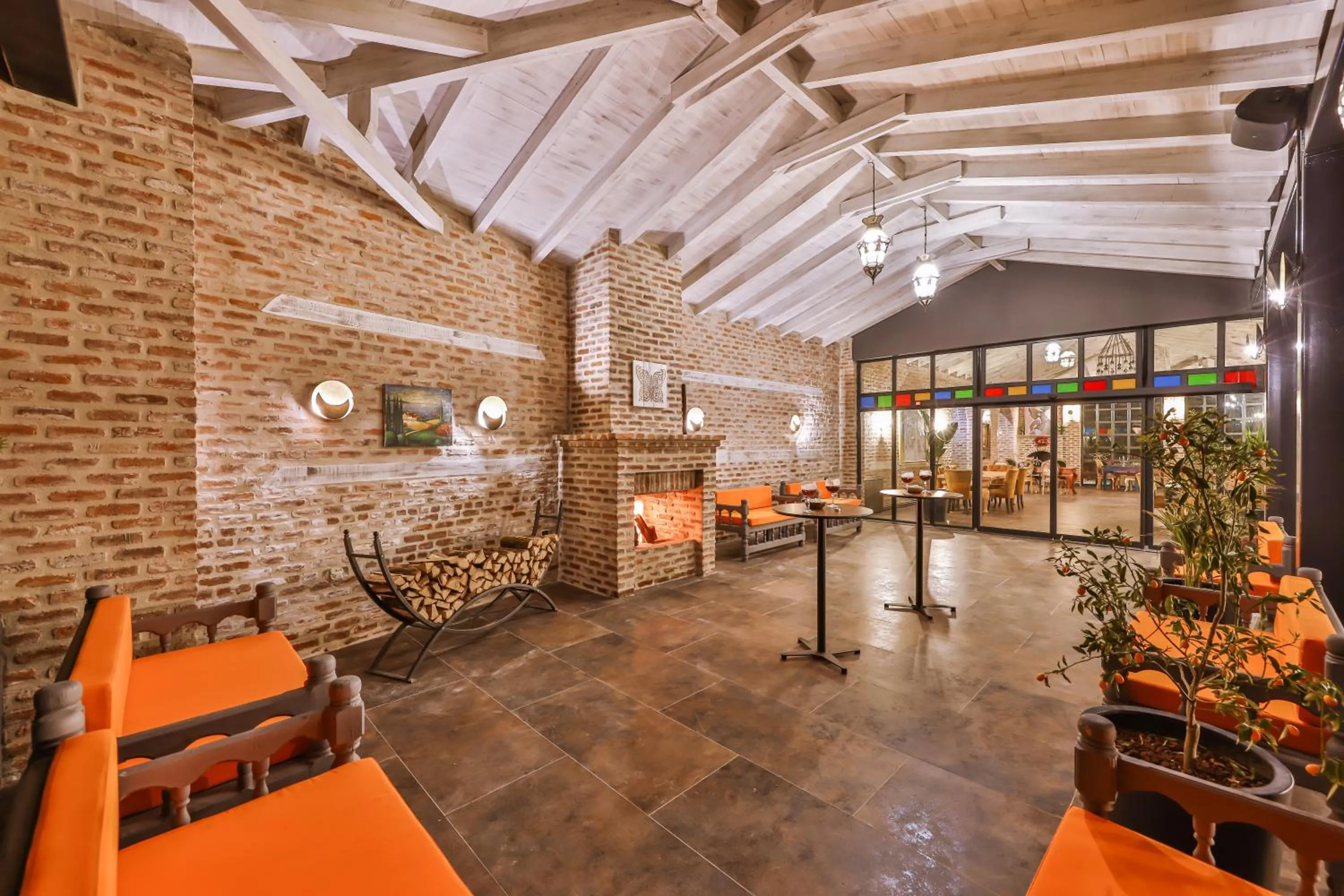 Restaurant/places to eat in Çetmihan Hotel