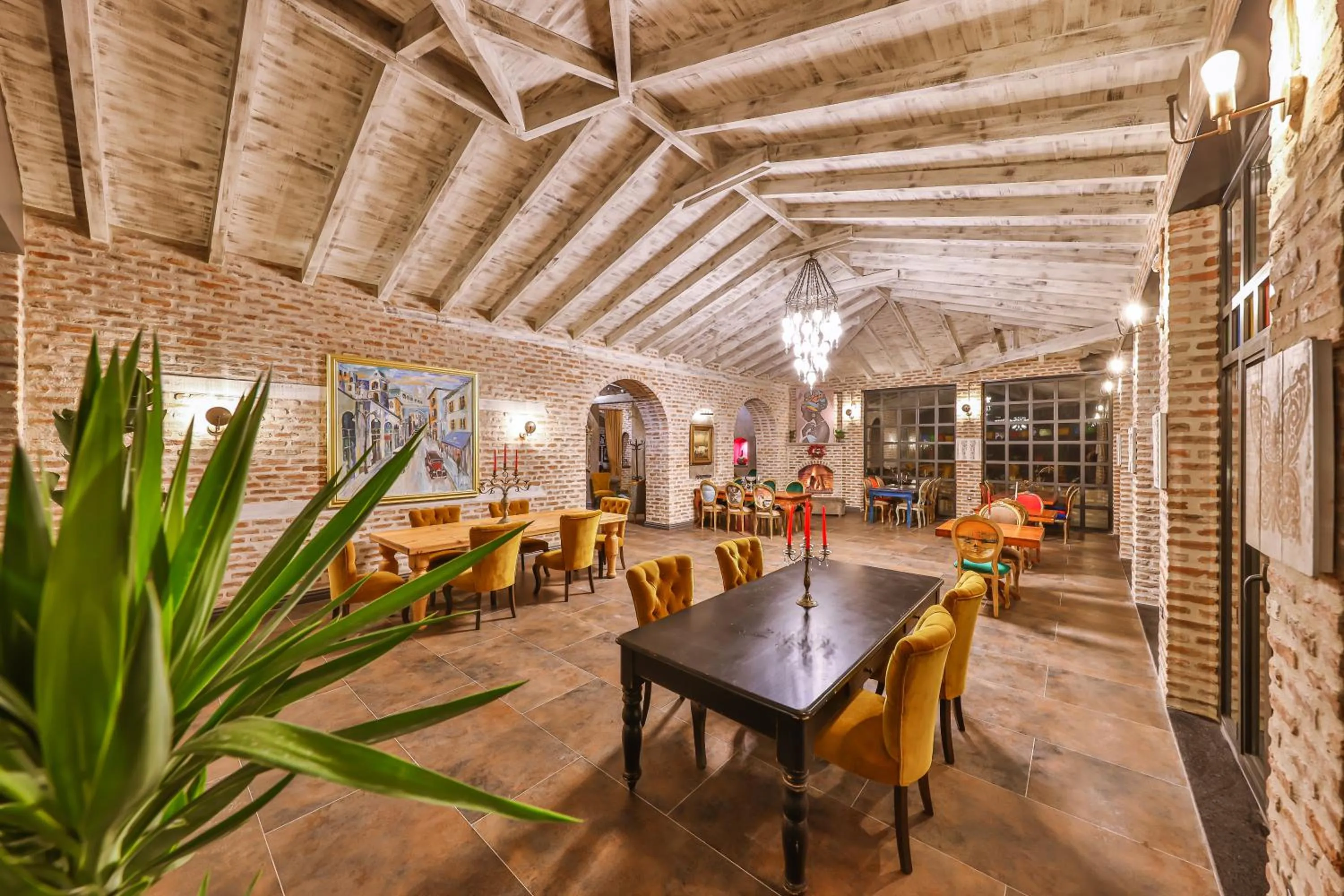 Restaurant/places to eat in Çetmihan Hotel