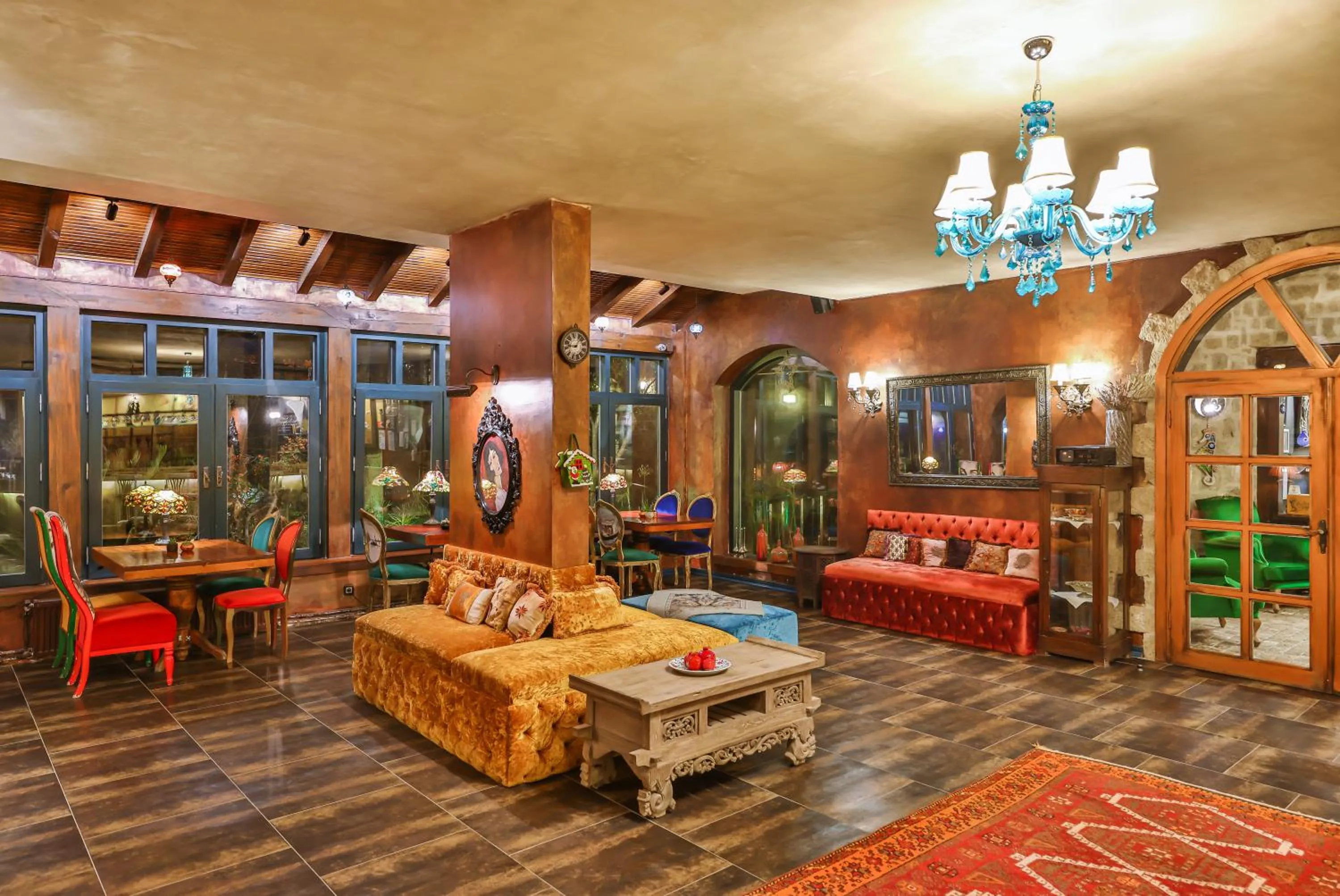 Restaurant/places to eat in Çetmihan Hotel