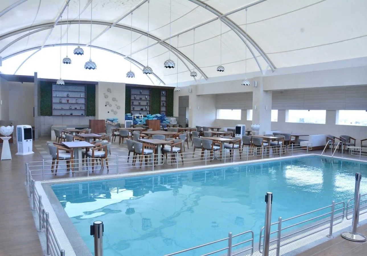 Swimming pool in Sayaji Vadodara