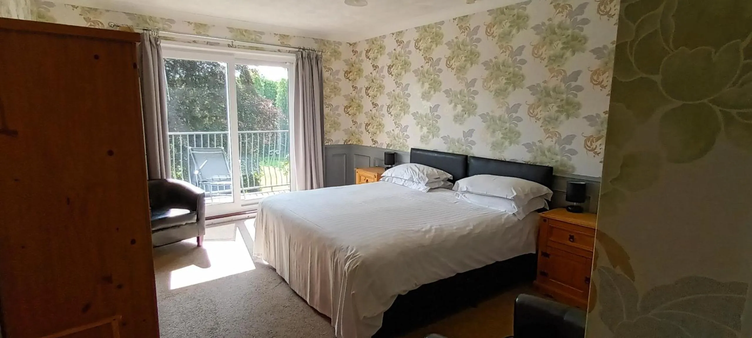 Bedroom, Bed in Riverdale Hall Hotel & Leisure