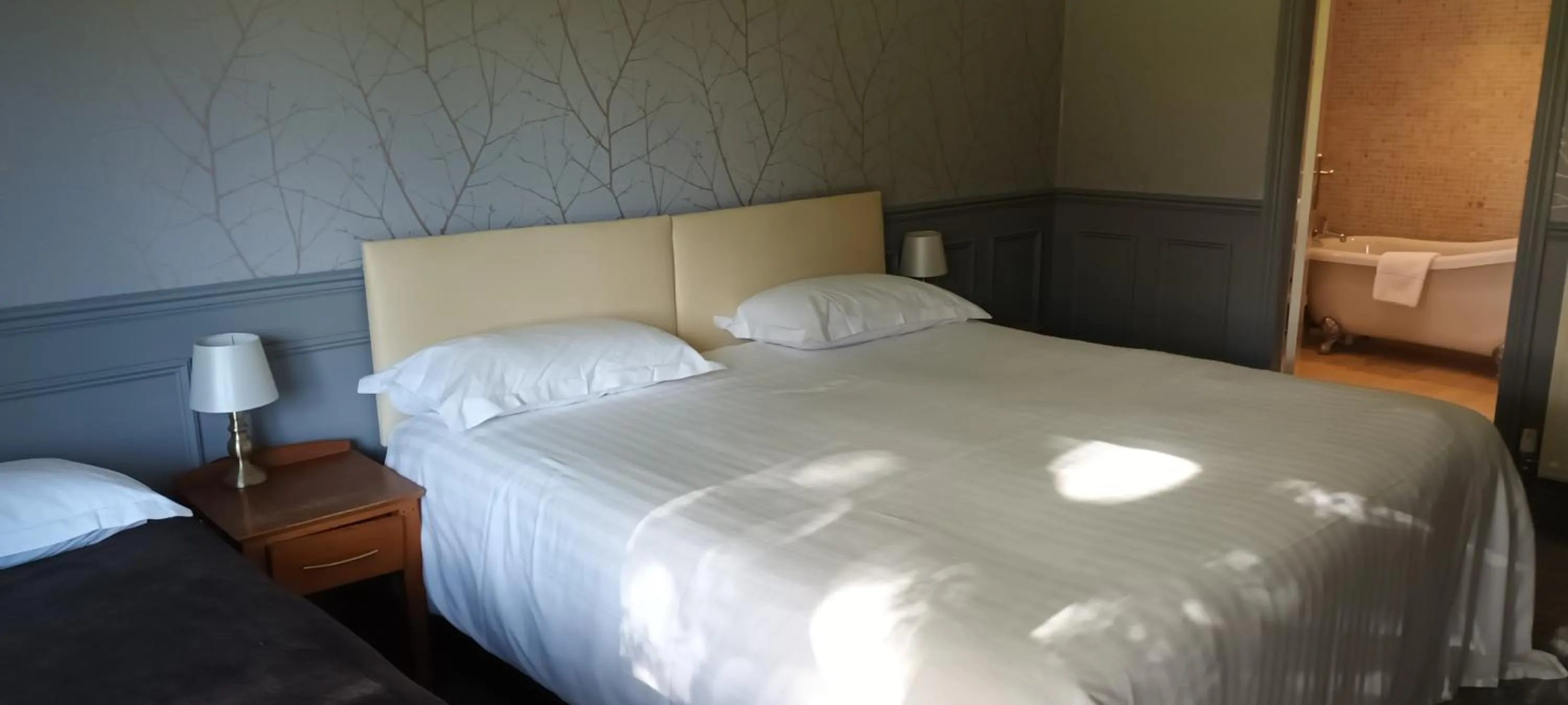 Bedroom, Bed in Riverdale Hall Hotel & Leisure