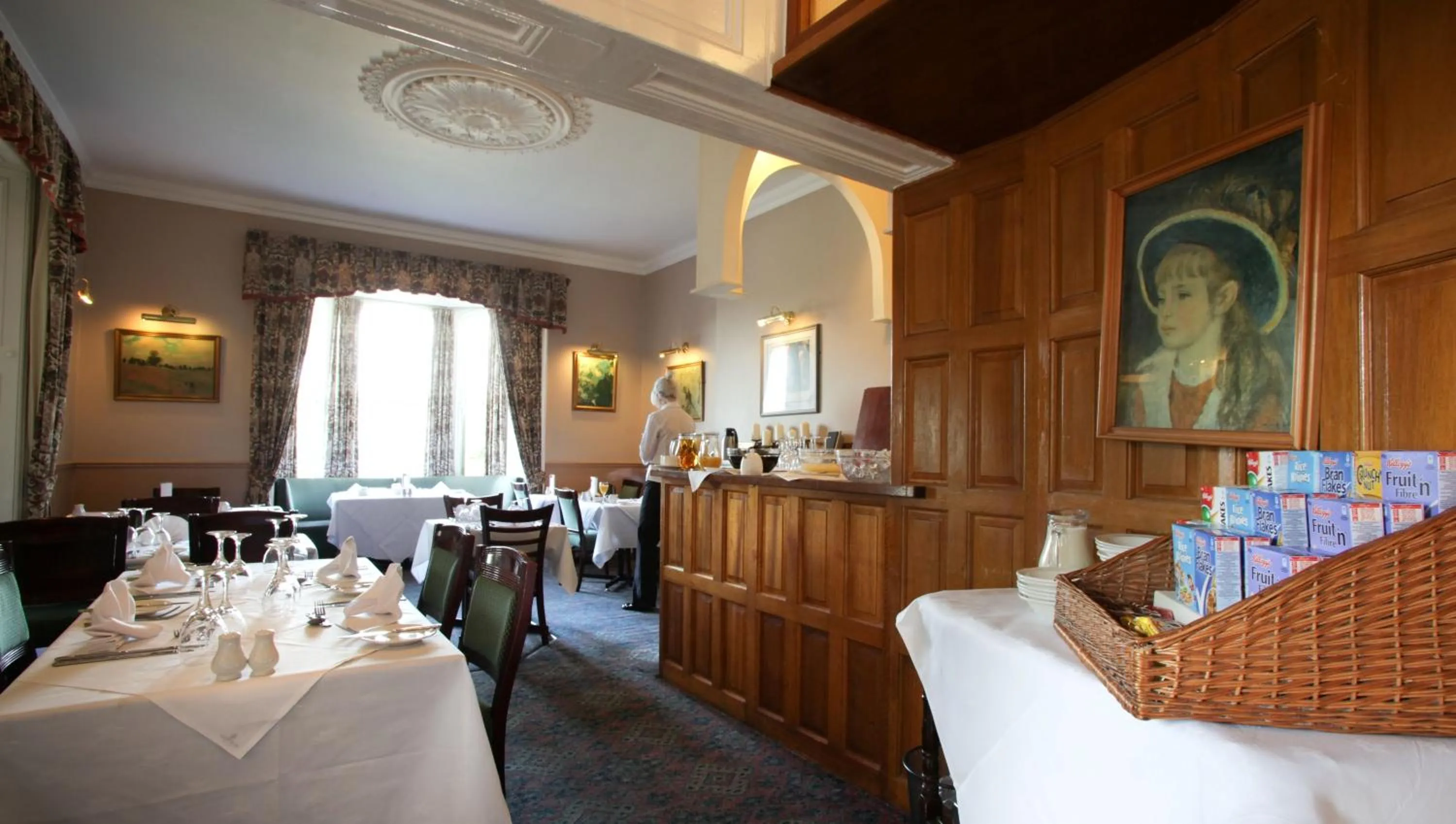 Restaurant/places to eat in Riverdale Hall Hotel & Leisure