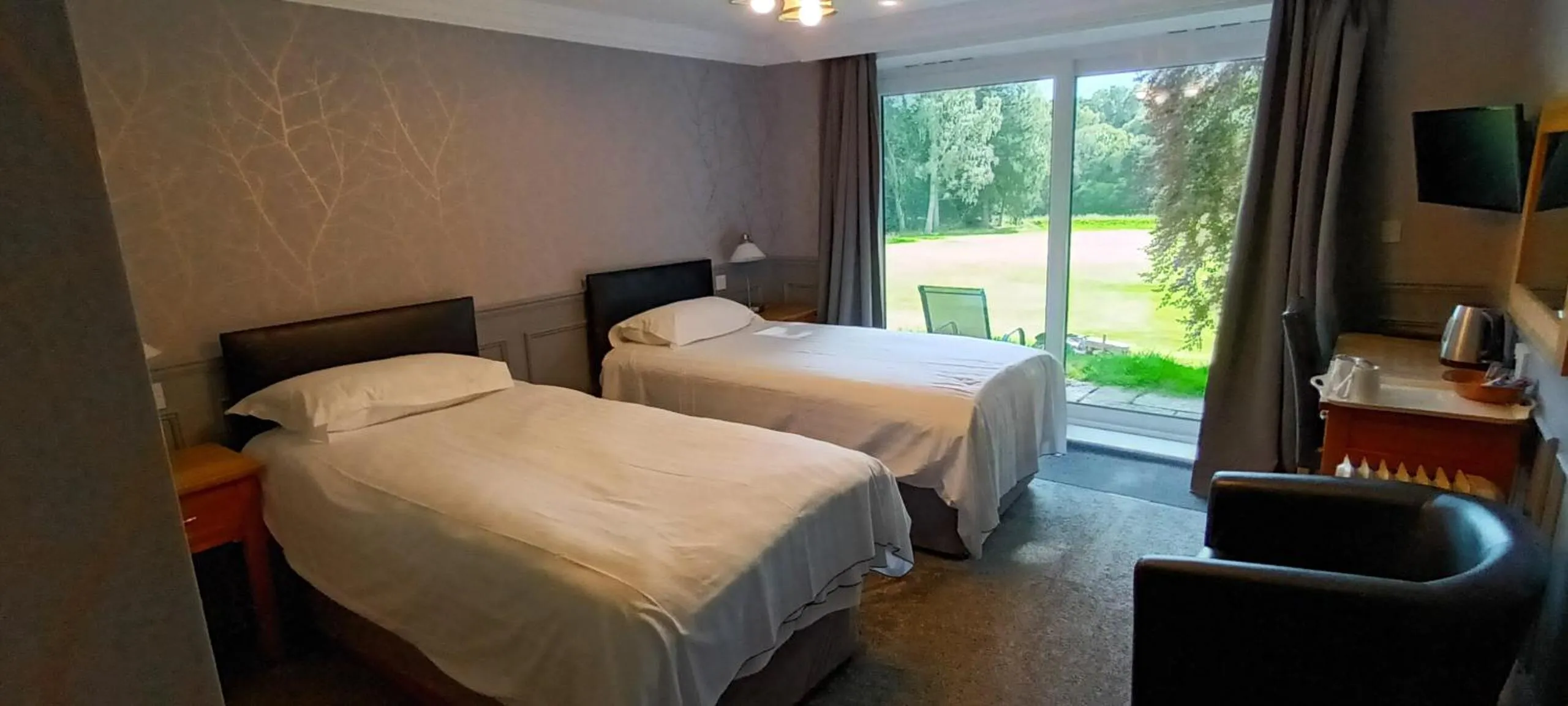 Bedroom, Bed in Riverdale Hall Hotel & Leisure