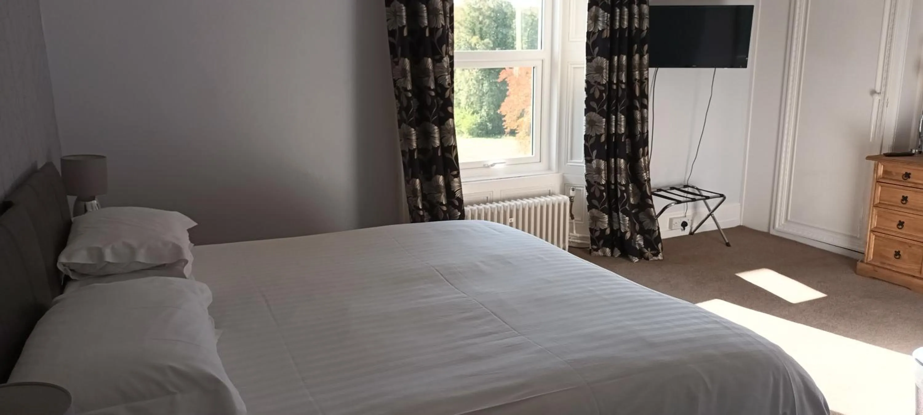 Bedroom, Bed in Riverdale Hall Hotel & Leisure