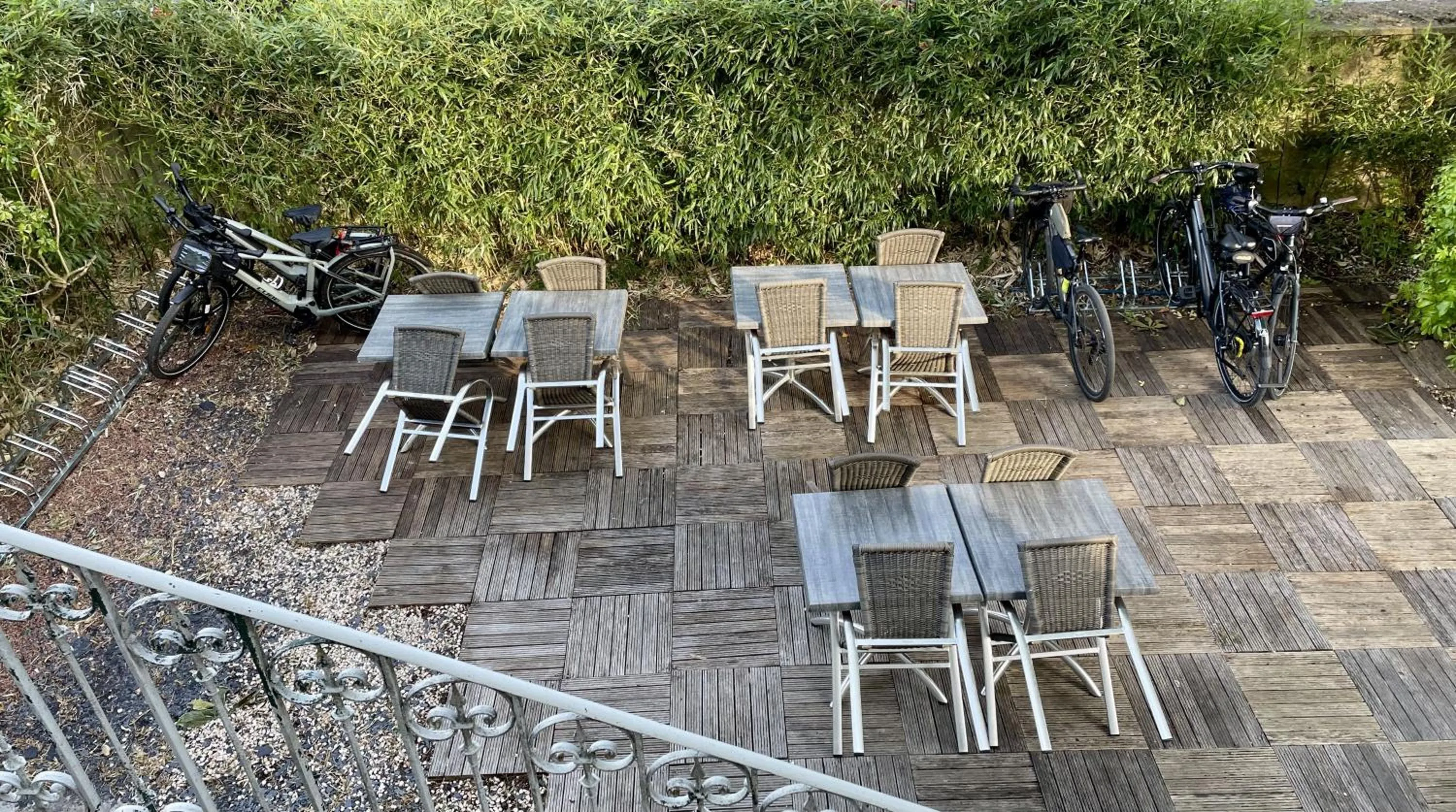 Garden in Best Western Blois Château