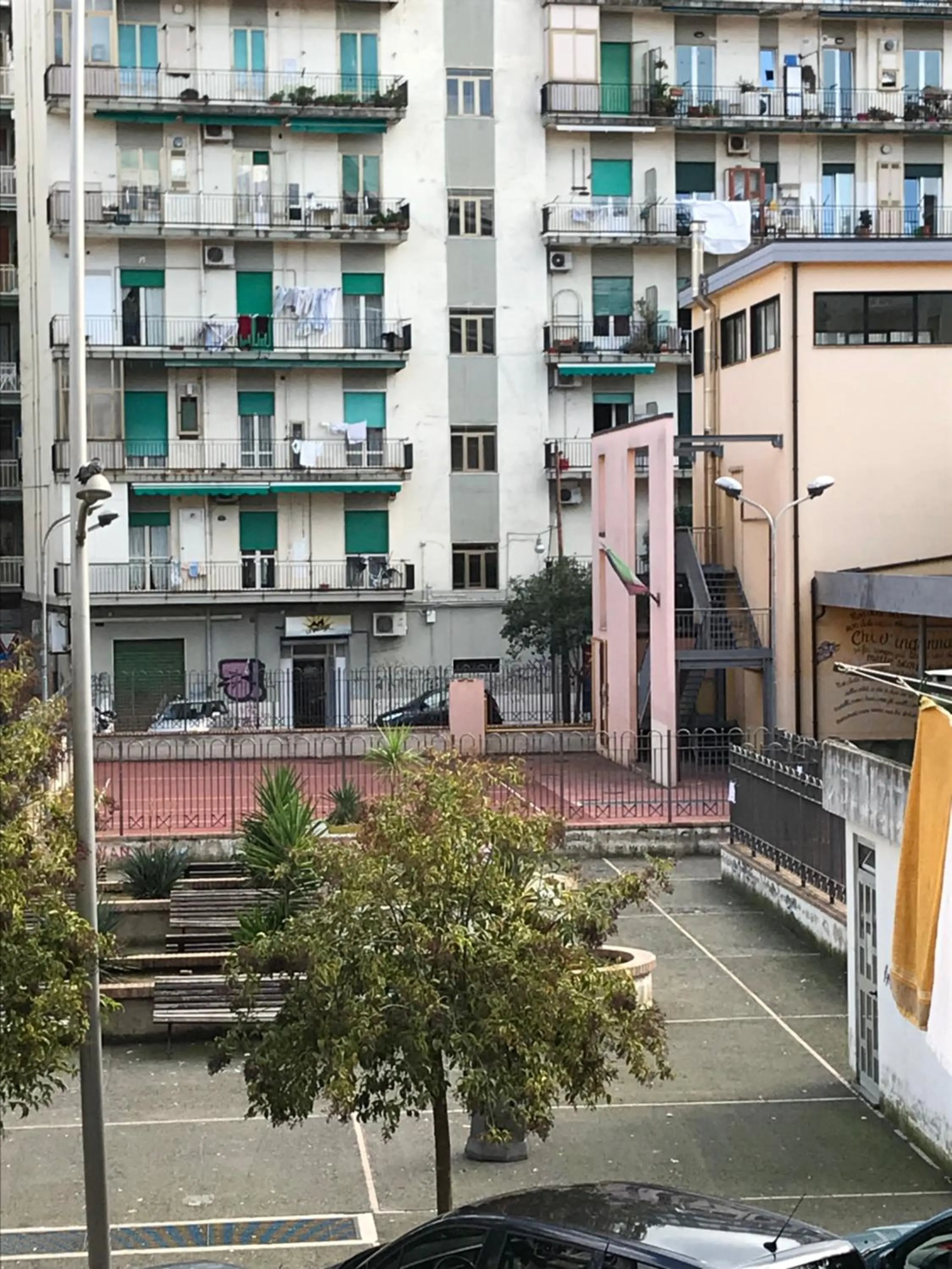 Street view in Salerno M'illumina