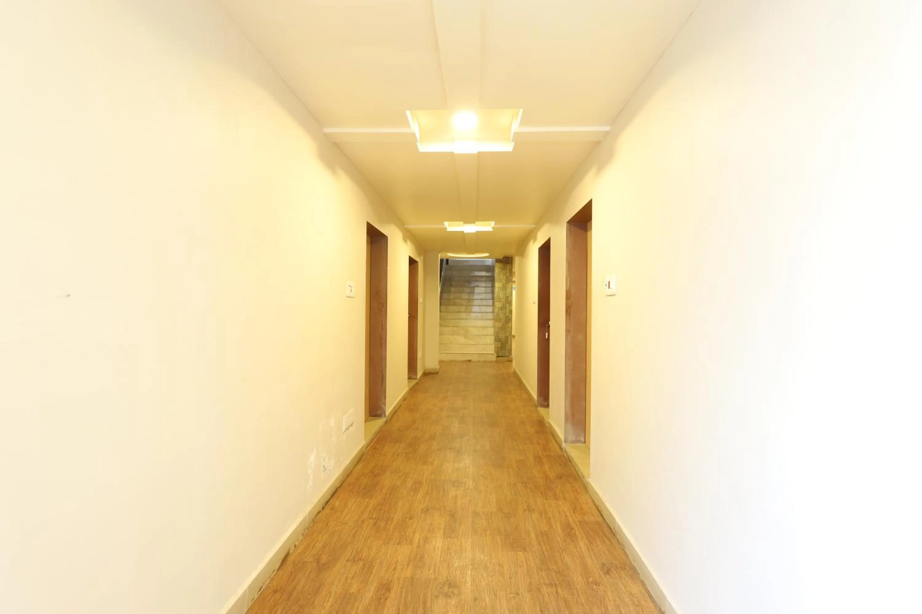 Hotel Loyal Residency