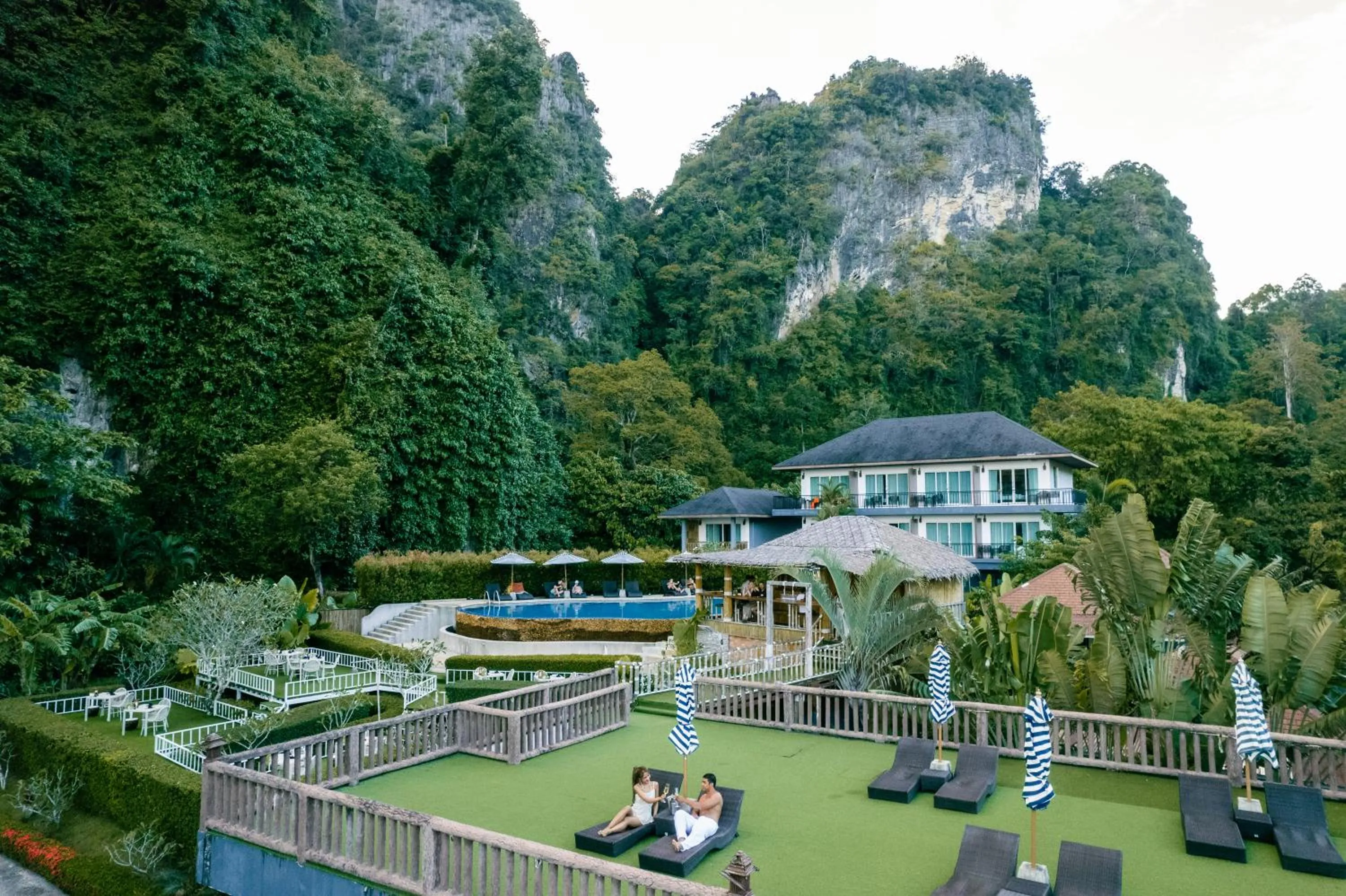 Natural landscape in Railay Phutawan Resort