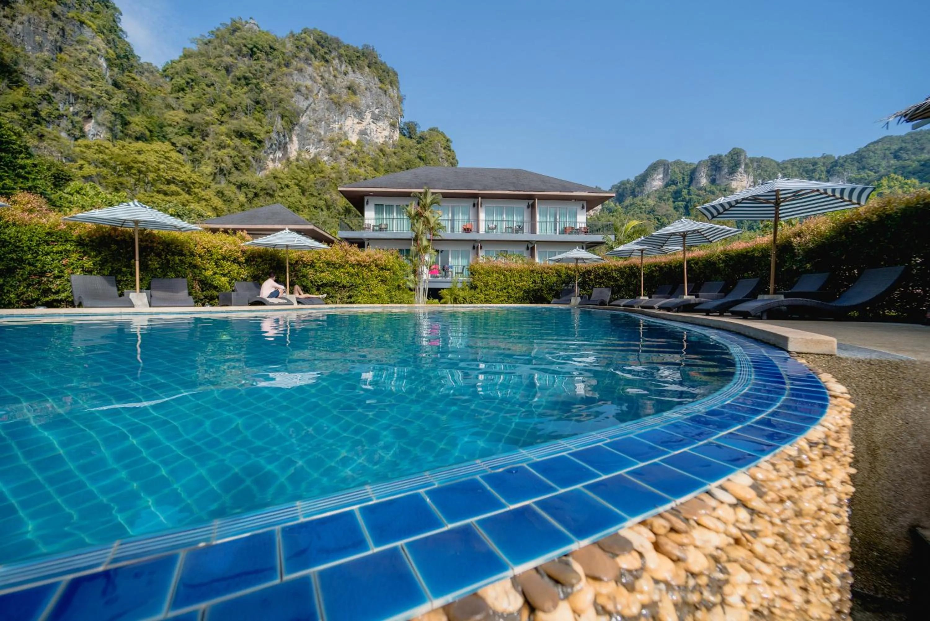 Property building in Railay Phutawan Resort