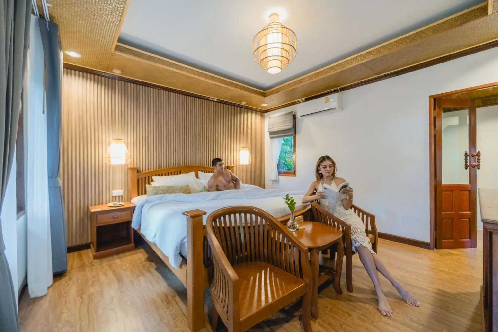 Bed in Railay Phutawan Resort