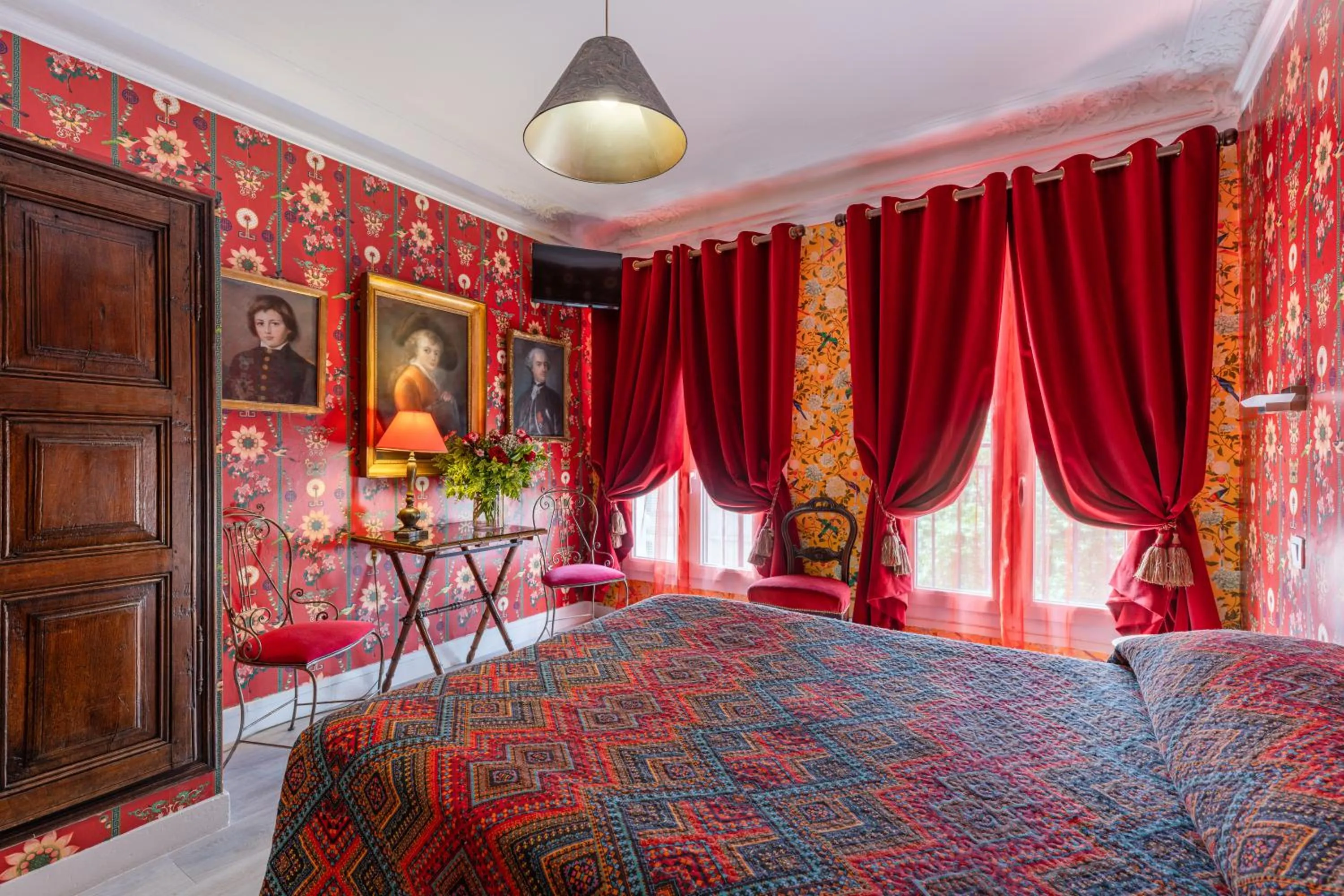 Bedroom, Bed in Hôtel De Nice