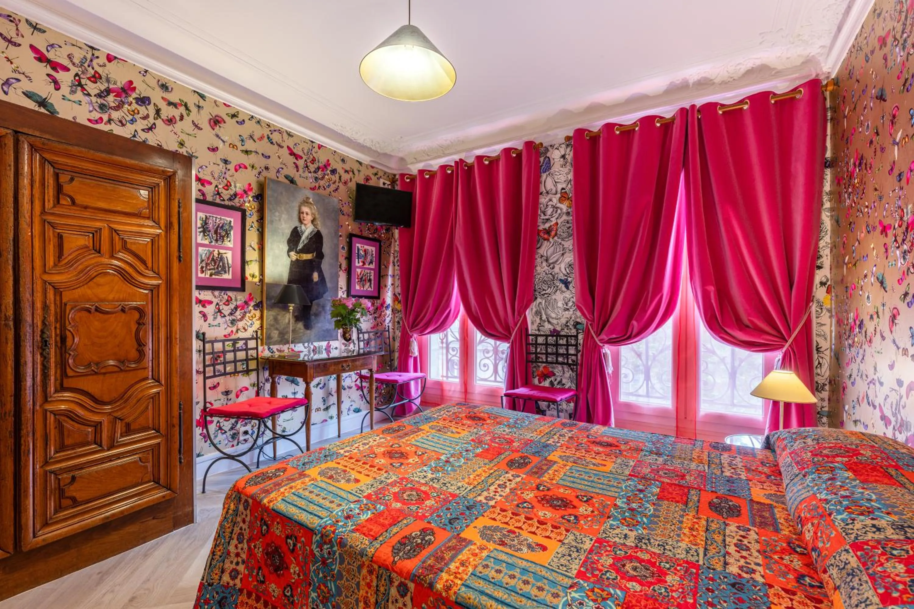 Bedroom, Bed in Hôtel De Nice