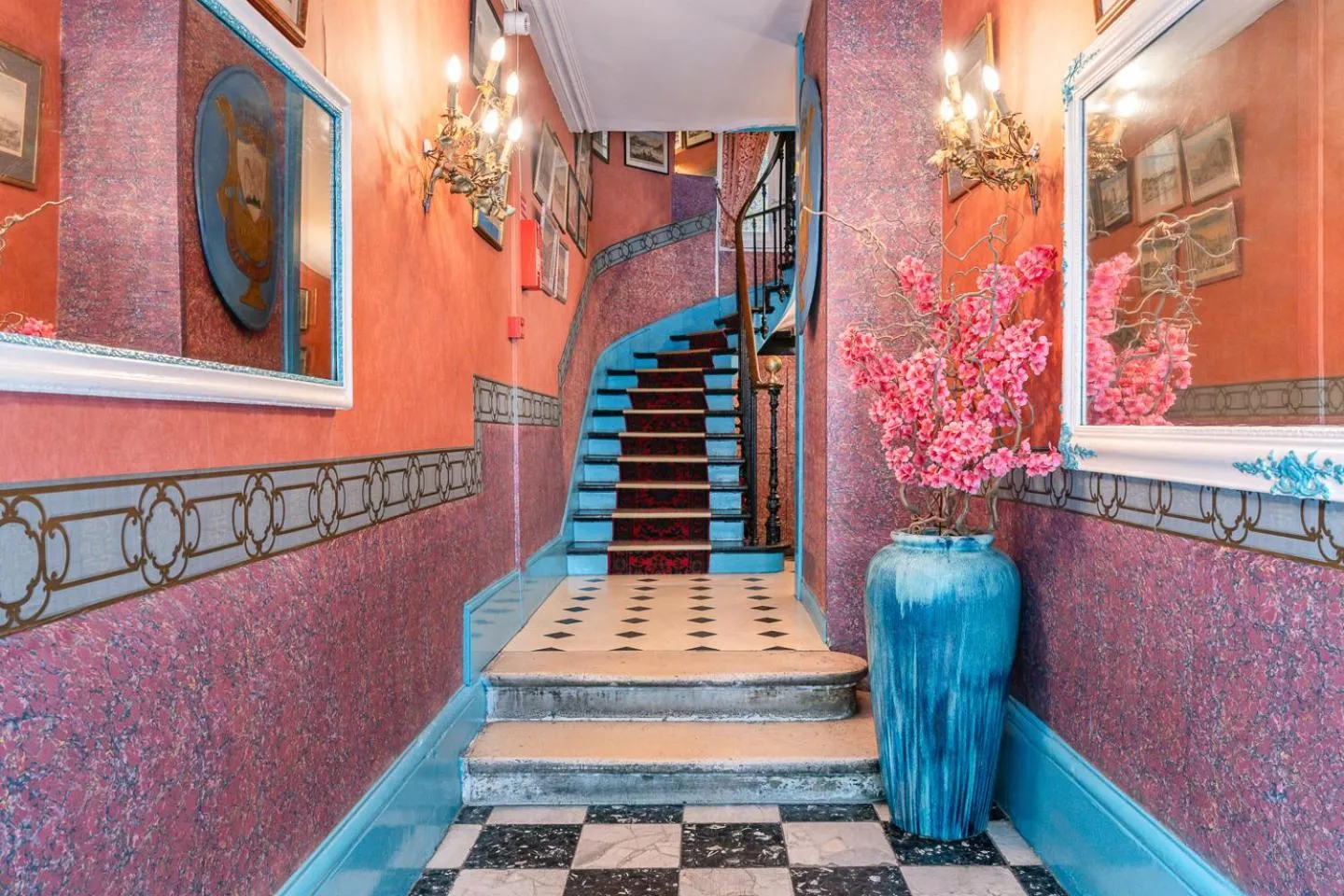 Lobby or reception in Hôtel De Nice