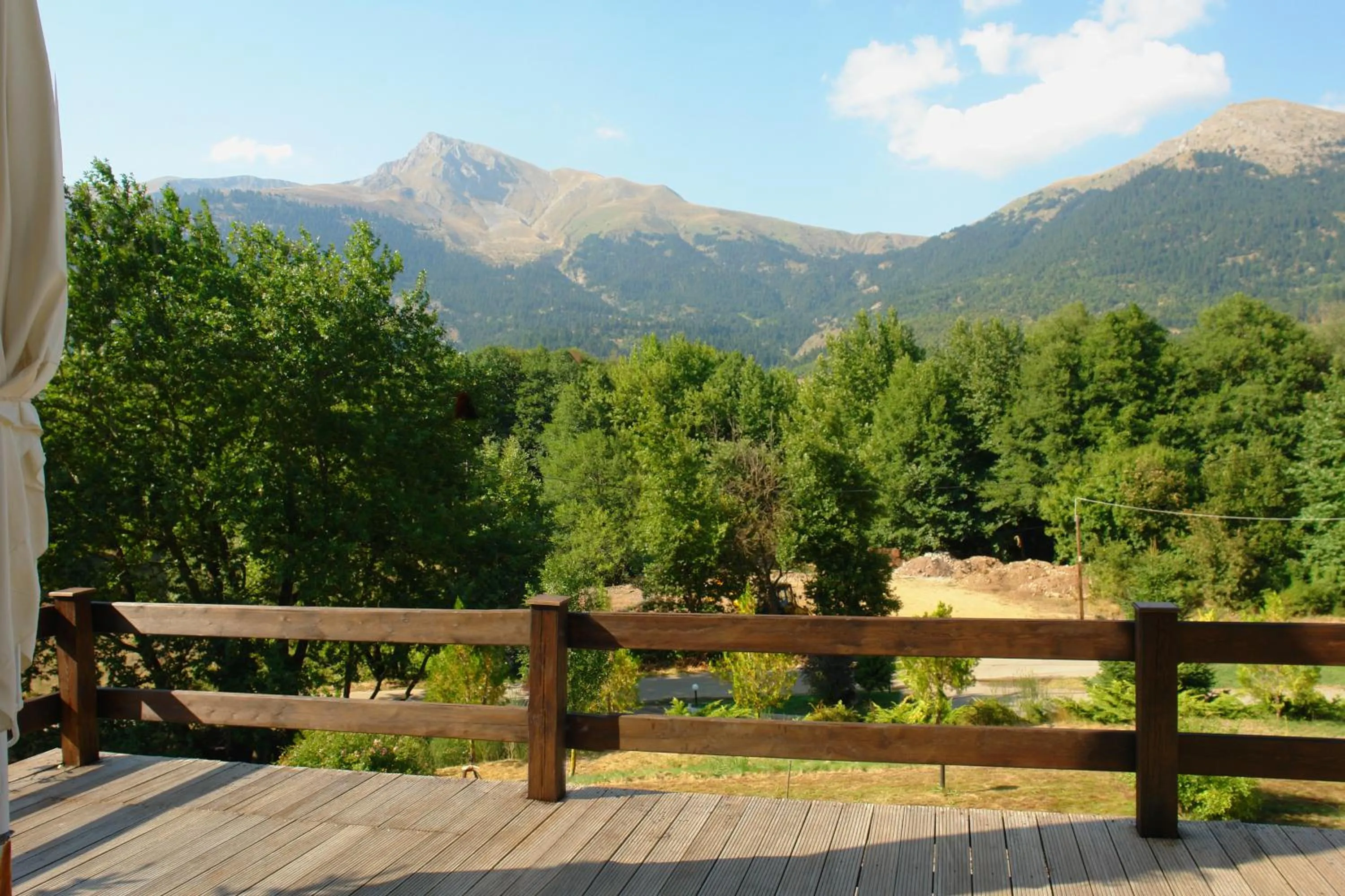 Patio in Melegos Inn Hotel