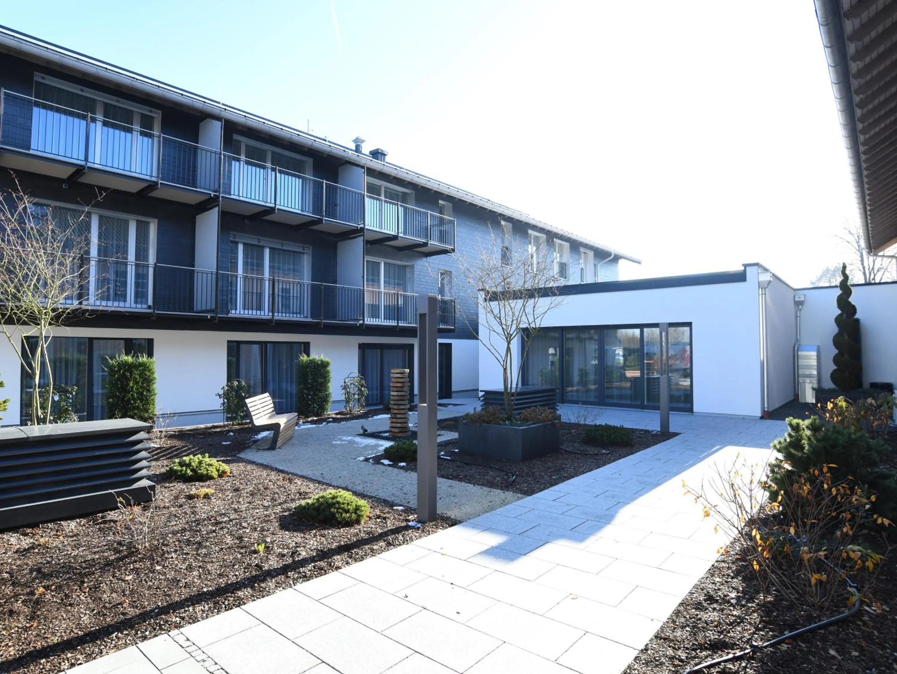 Patio in WESTSIDE Hotel