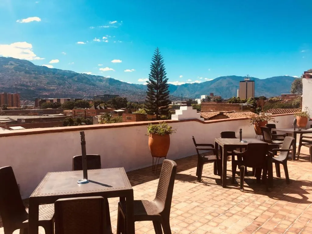 Balcony/Terrace in 61Prado Hotel