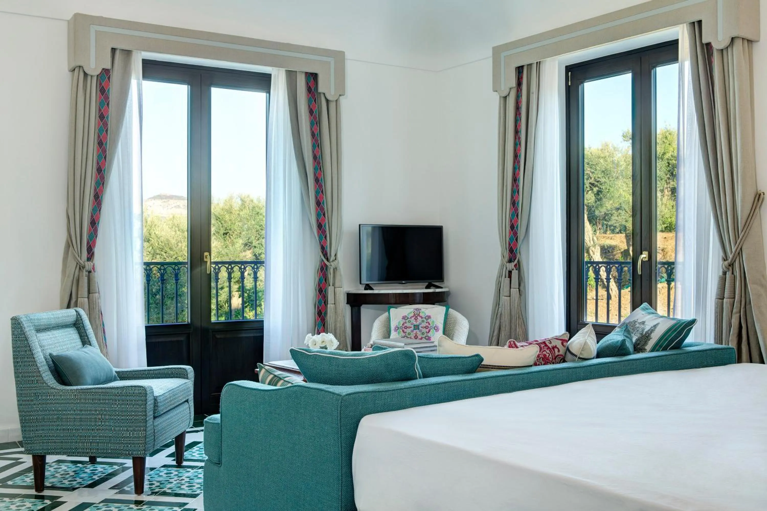 Balcony/Terrace, Bed in Anna Belle Elegant AgriResort