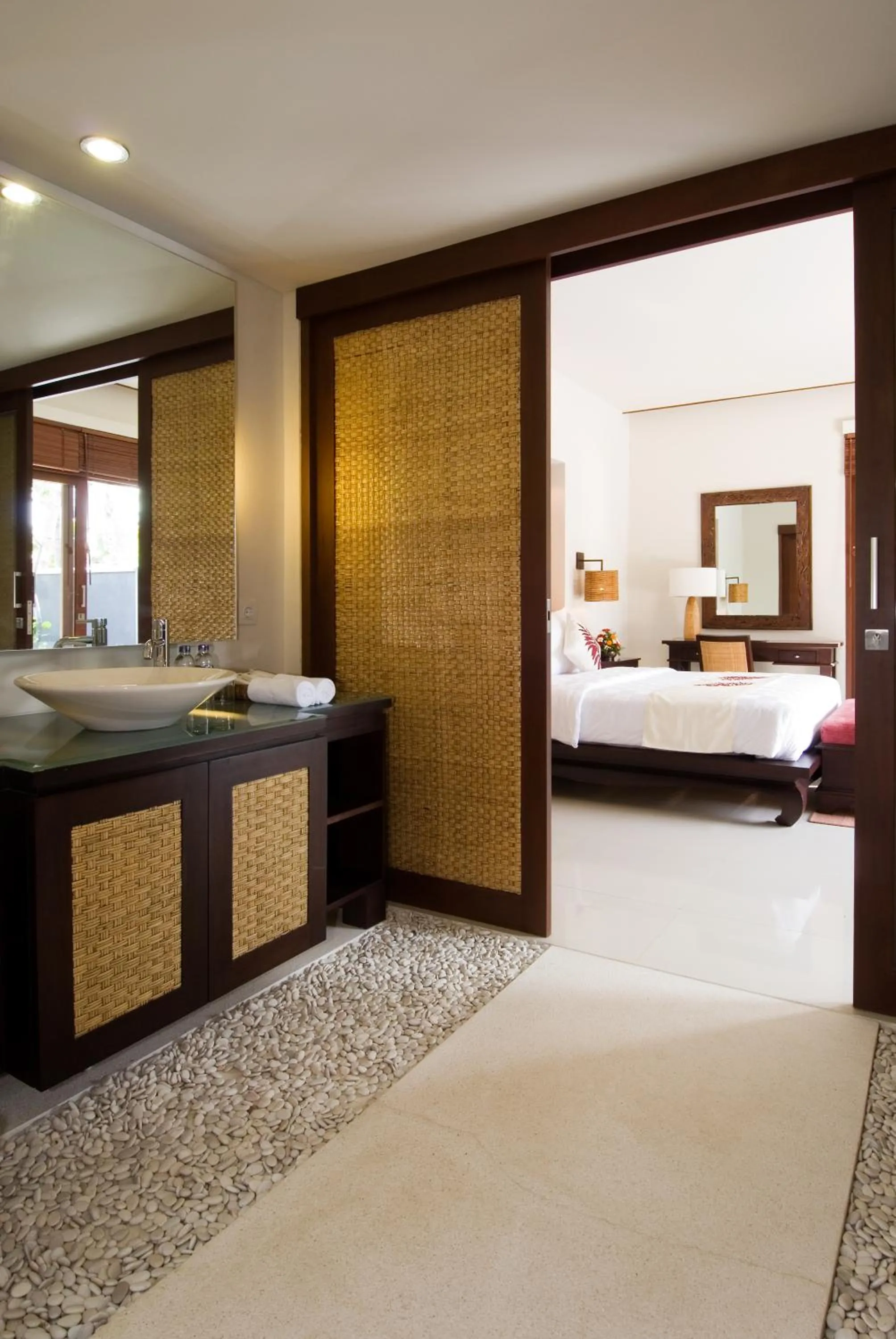 Bed in Bumi Linggah Villas Bali