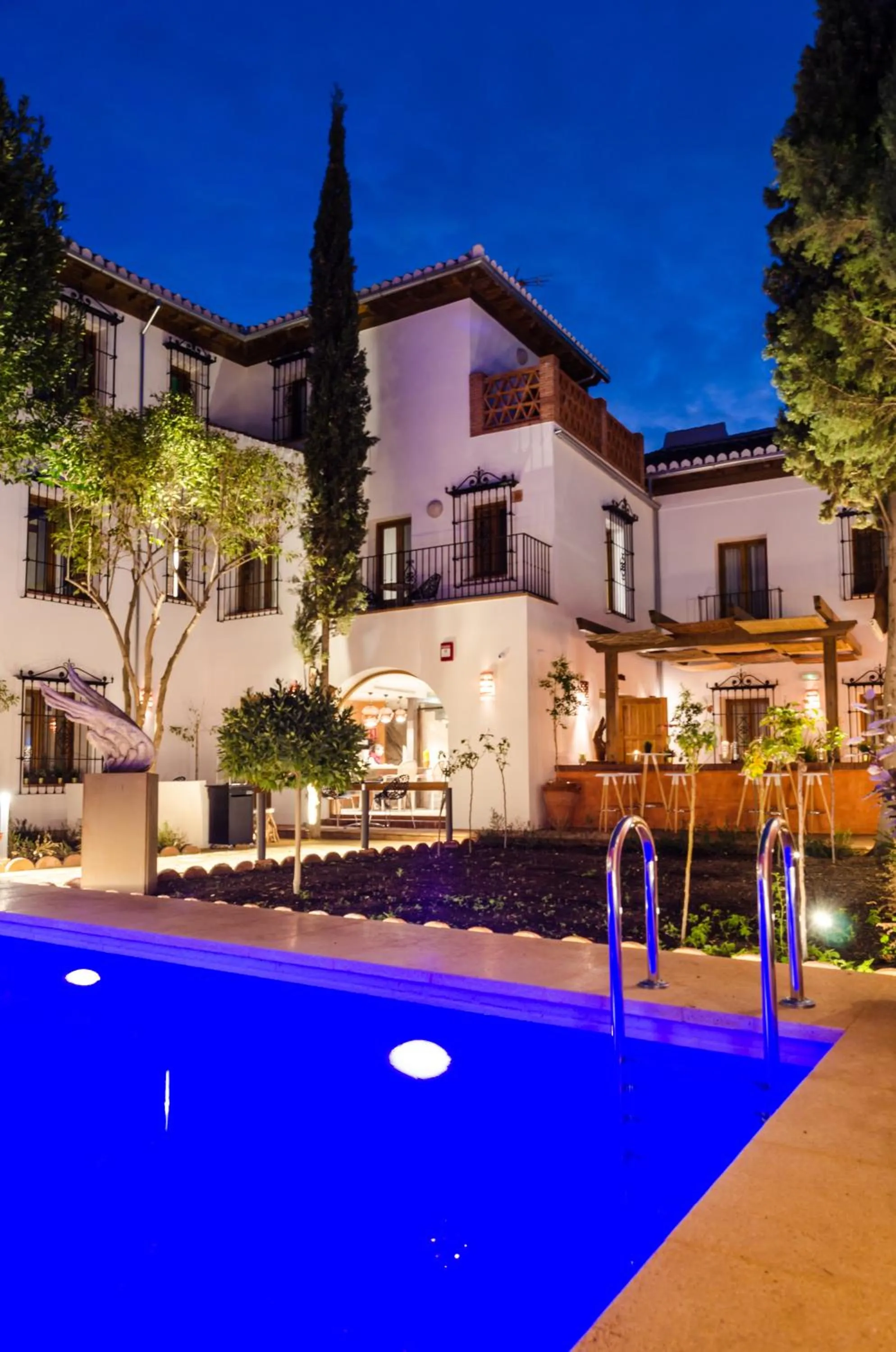 Swimming pool in Alojamiento con Encanto la Luna en el Alba